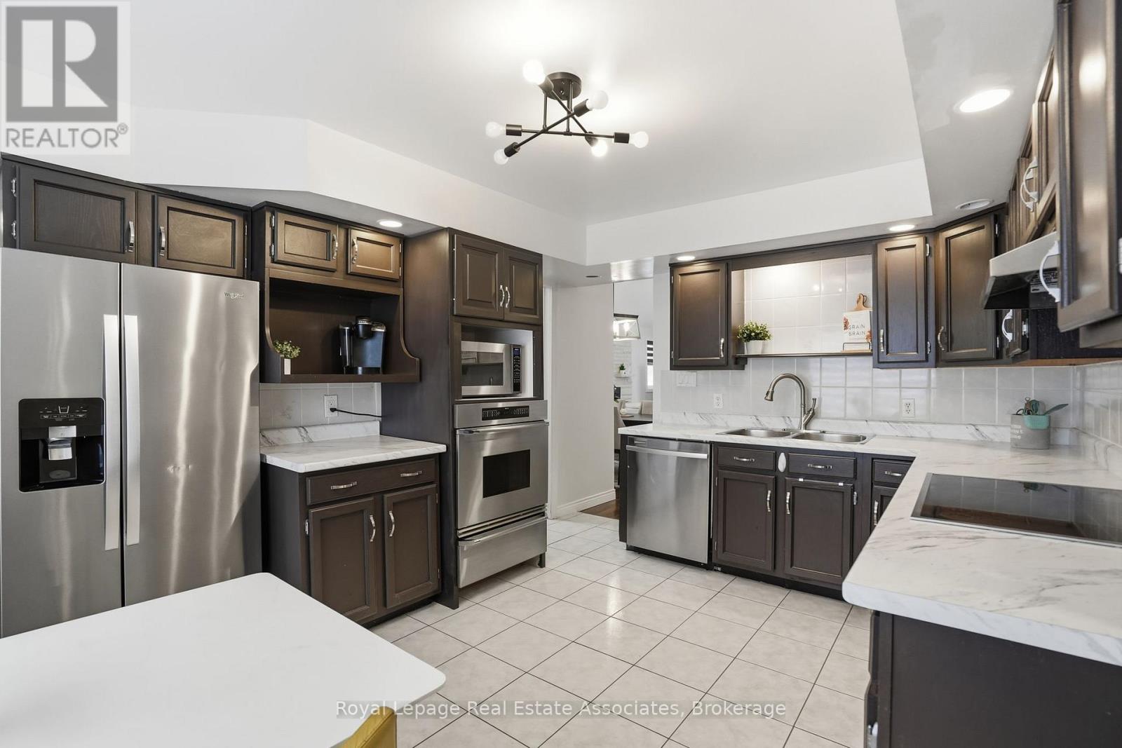 3132 Evadere Avenue, Fort Erie, Ontario  L0S 1N0 - Photo 15 - X12661222