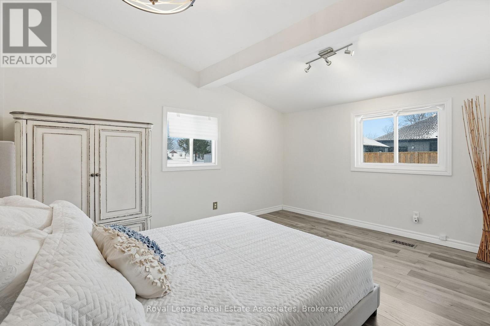 3132 Evadere Avenue, Fort Erie, Ontario  L0S 1N0 - Photo 25 - X12661222