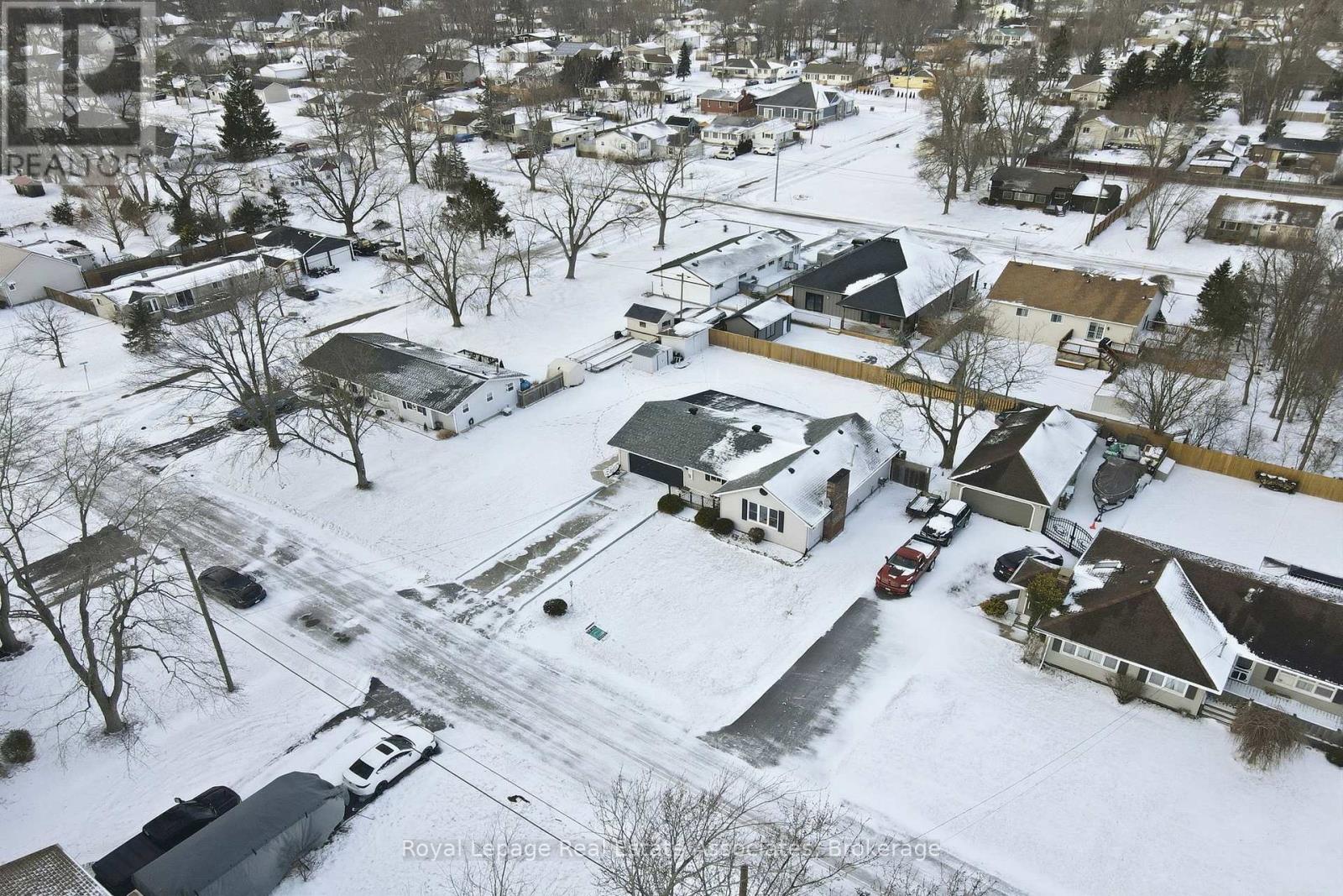 3132 Evadere Avenue, Fort Erie, Ontario  L0S 1N0 - Photo 35 - X12661222