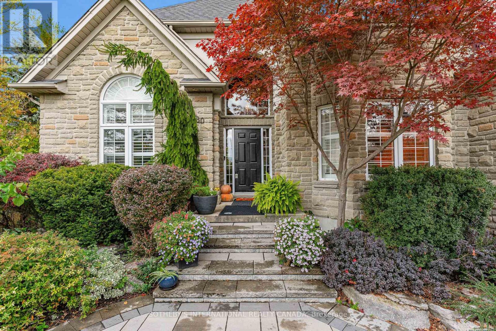 80 Cedarbrook Crescent, Cambridge, Ontario  N1T 1W8 - Photo 2 - X12661280