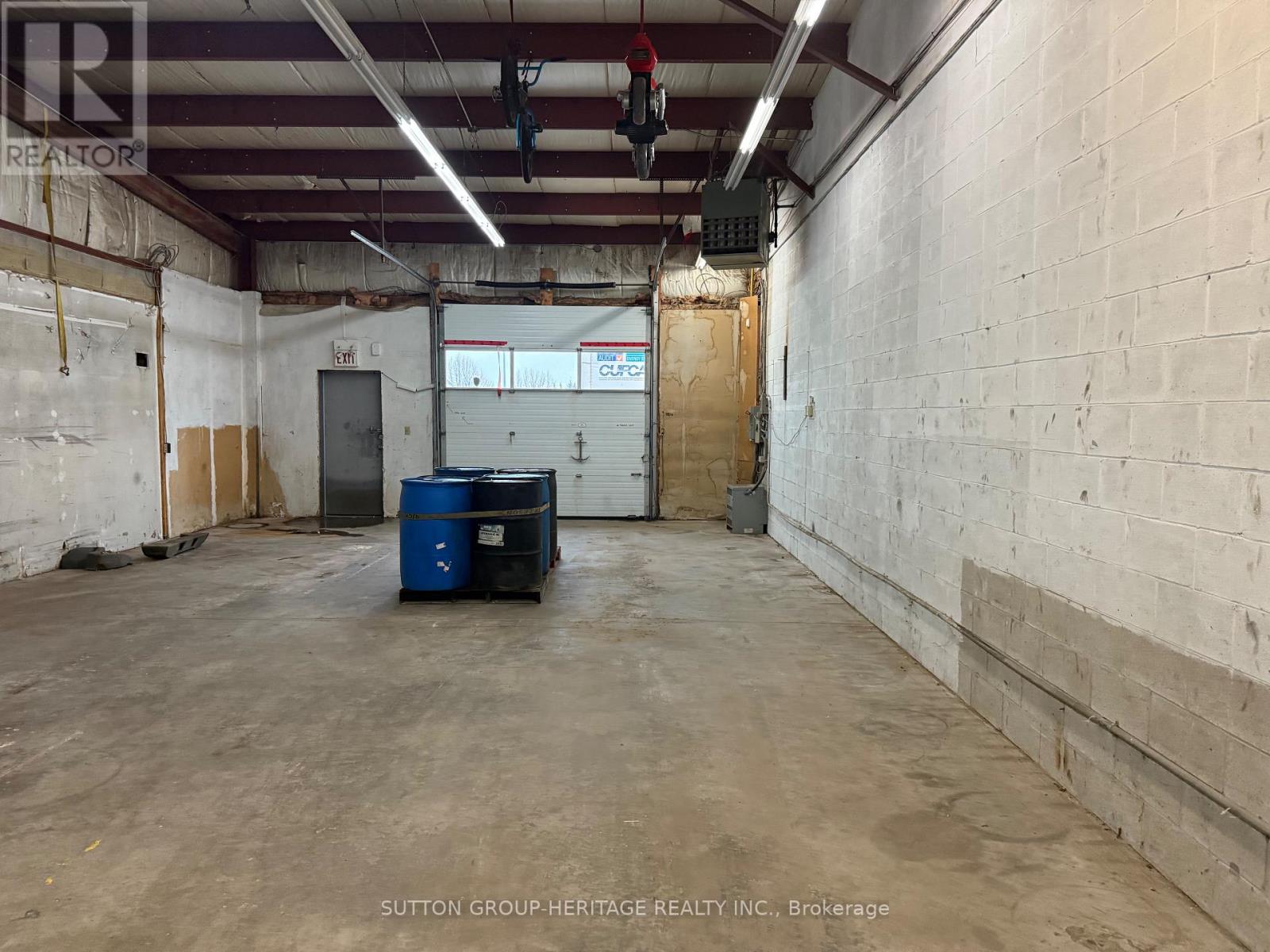 8 - 38 A Bigwin Road, Hamilton, Ontario  L8W 3R4 - Photo 7 - X12661444