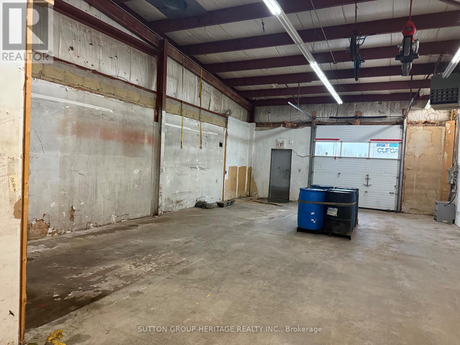 8 - 38 A Bigwin Road, Hamilton, Ontario  L8W 3R4 - Photo 8 - X12661444