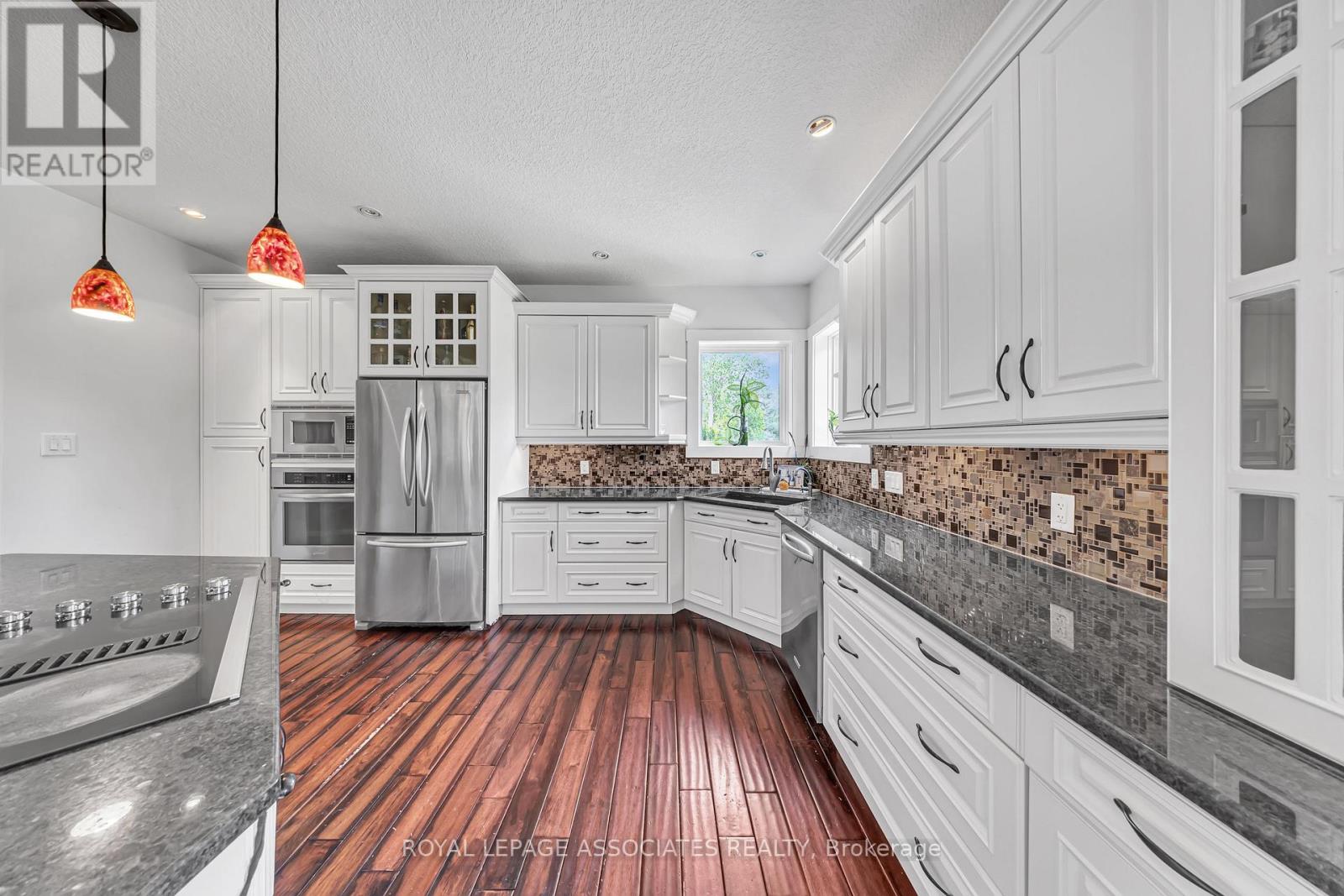 21 Old Mill Road, Brant, Ontario  N0J 1V0 - Photo 13 - X12661446