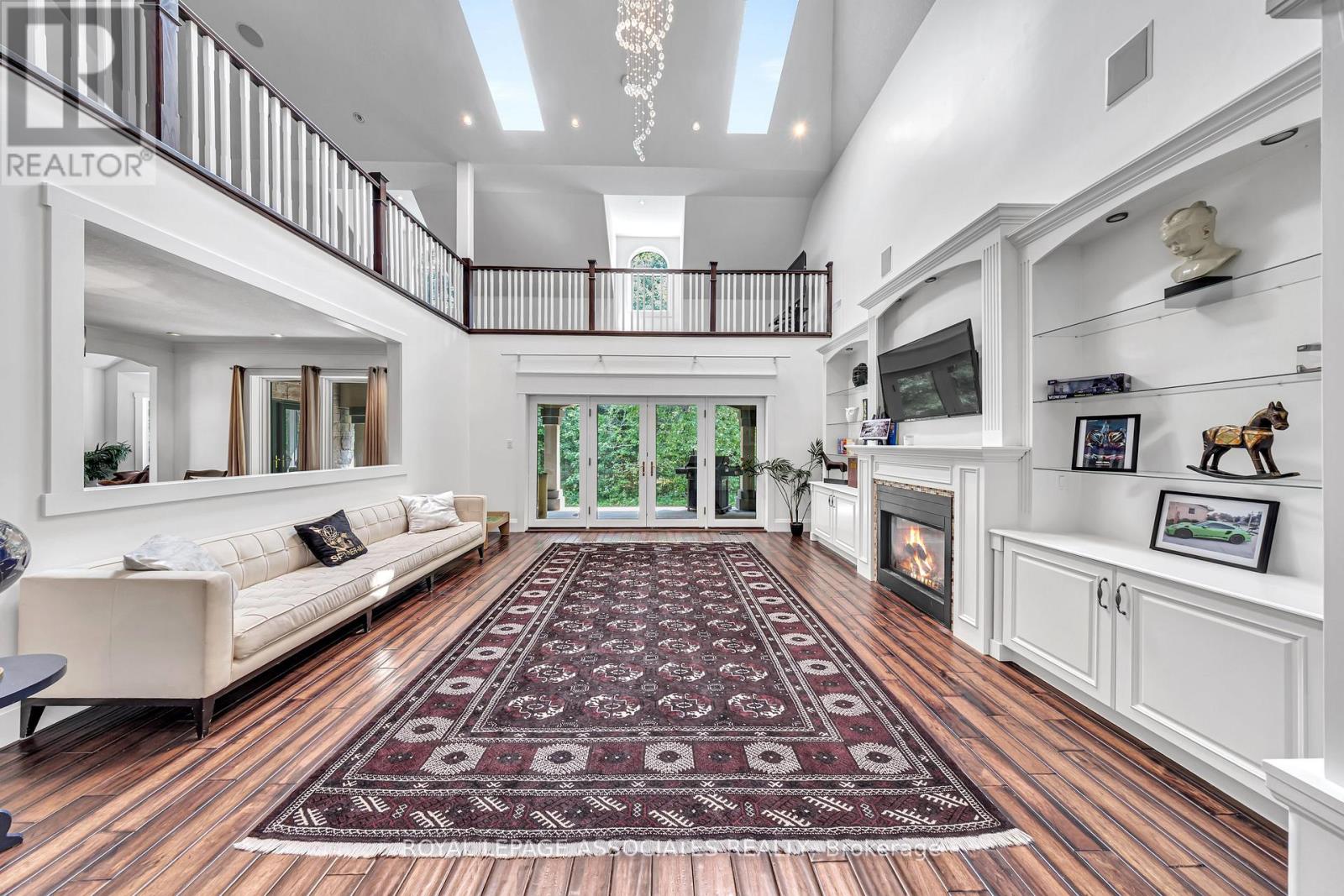 21 Old Mill Road, Brant, Ontario  N0J 1V0 - Photo 3 - X12661446