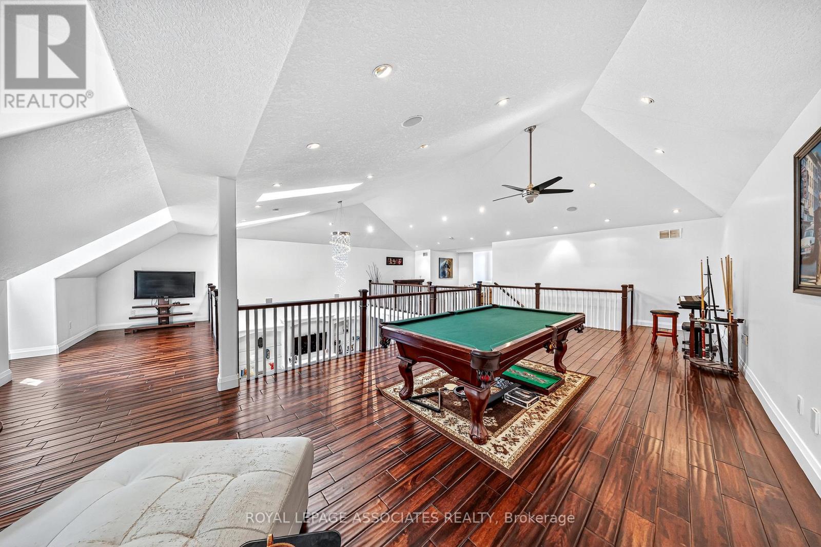 21 Old Mill Road, Brant, Ontario  N0J 1V0 - Photo 30 - X12661446