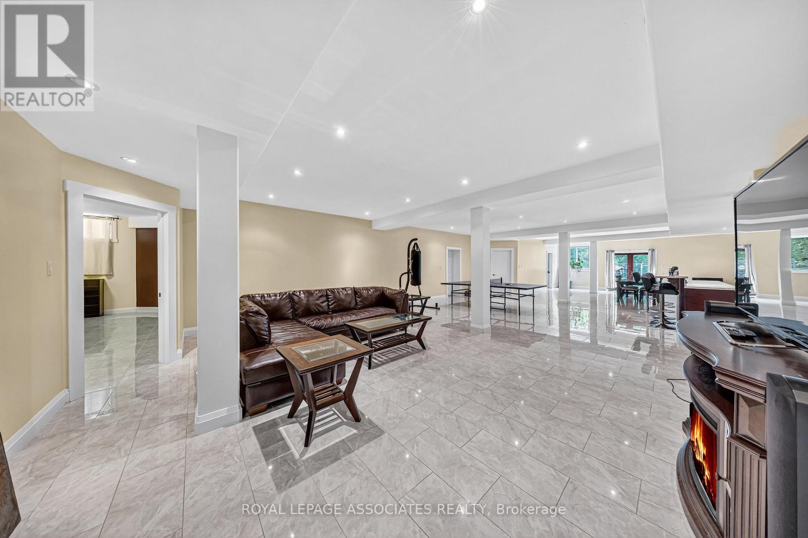 21 Old Mill Road, Brant, Ontario  N0J 1V0 - Photo 35 - X12661446