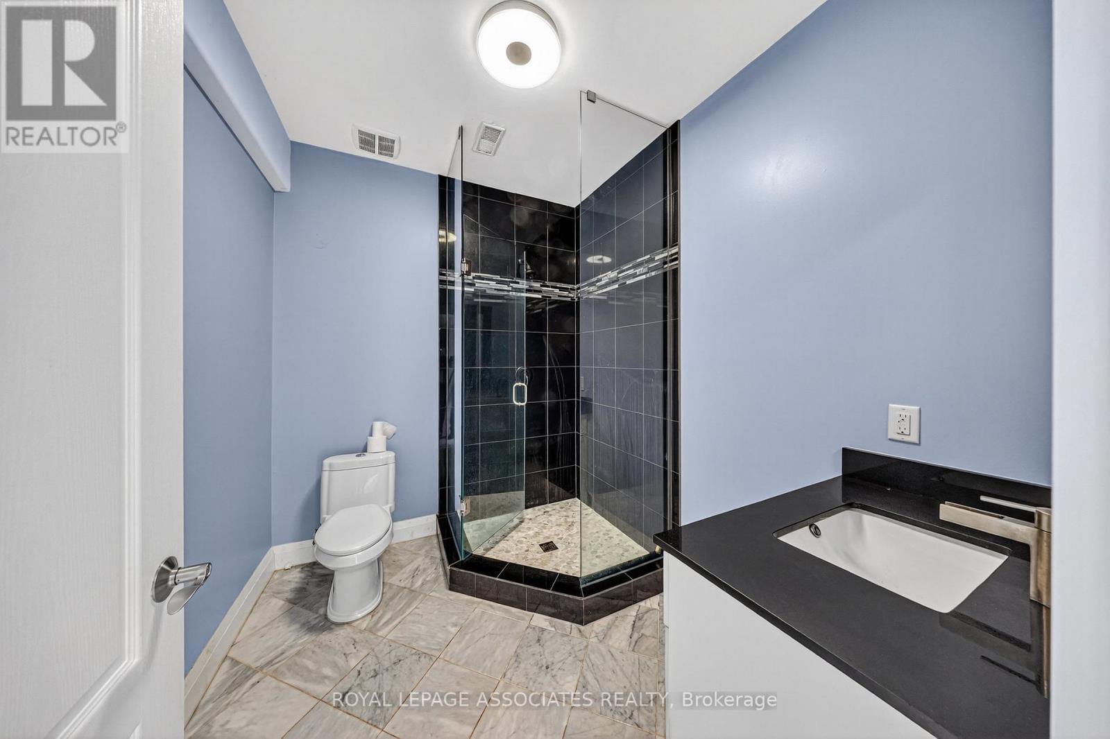 21 Old Mill Road, Brant, Ontario  N0J 1V0 - Photo 47 - X12661446