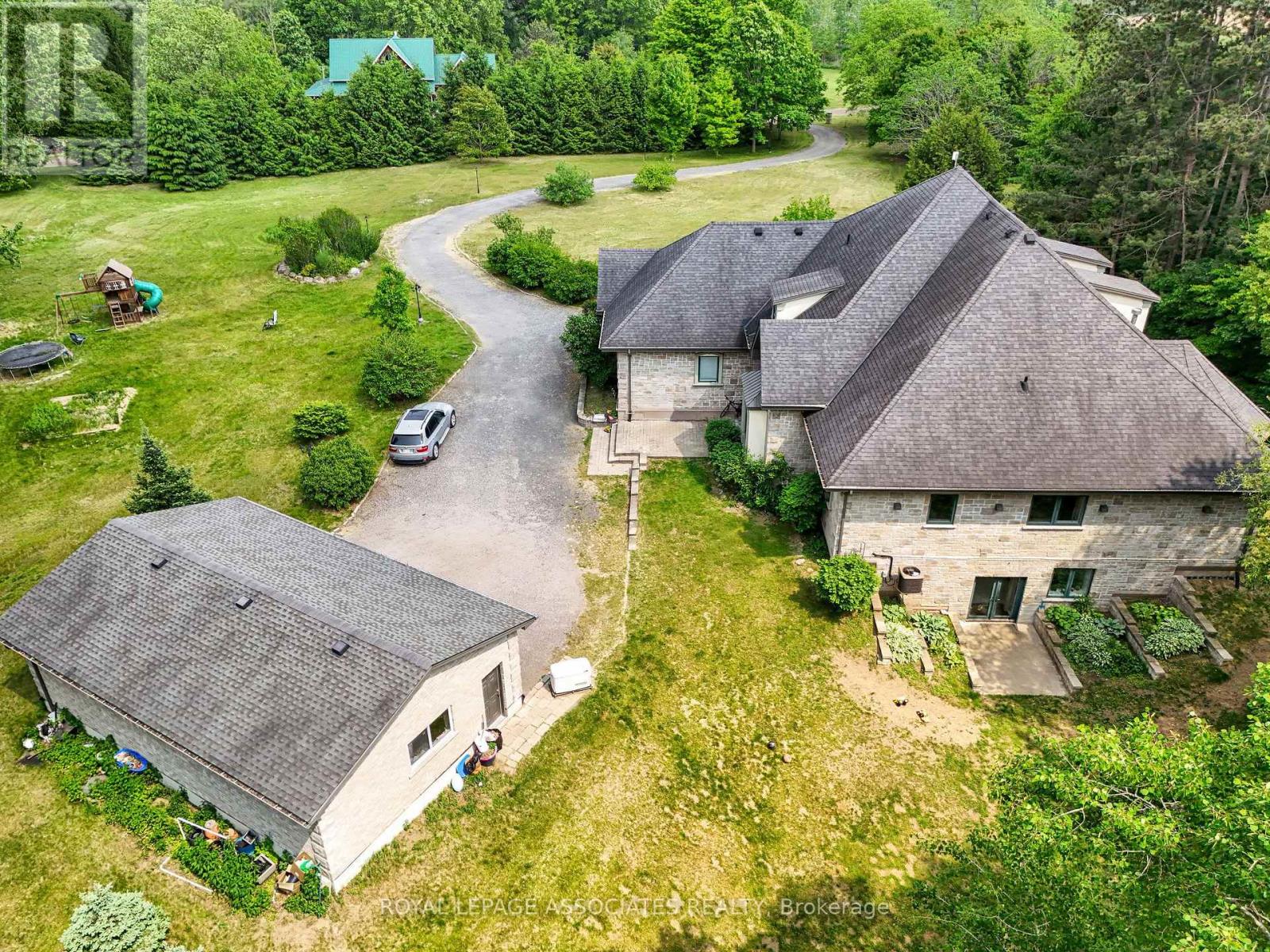 21 Old Mill Road, Brant, Ontario  N0J 1V0 - Photo 48 - X12661446