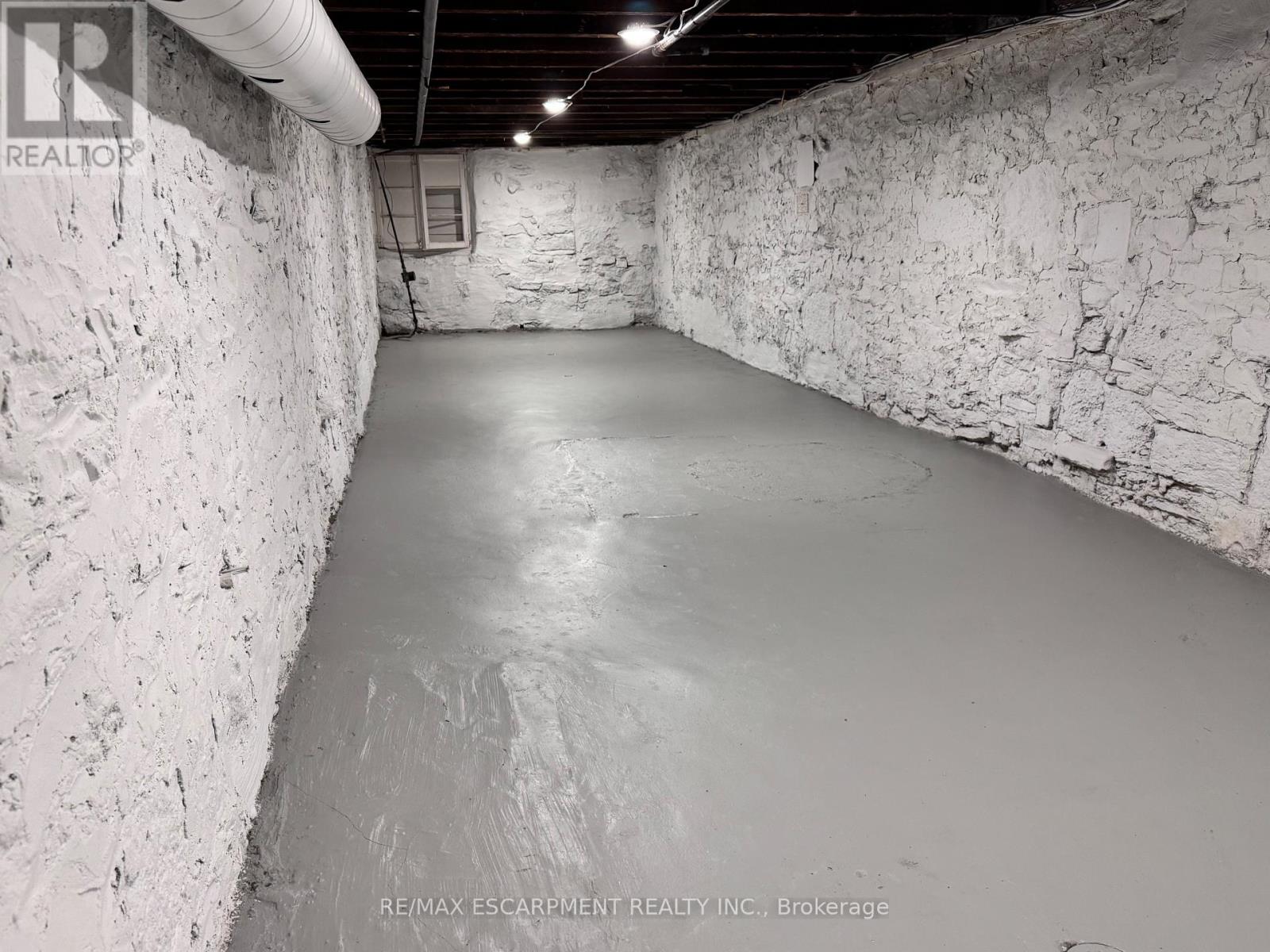 183 King Street E, Hamilton, Ontario  L8N 1B3 - Photo 17 - X12661486