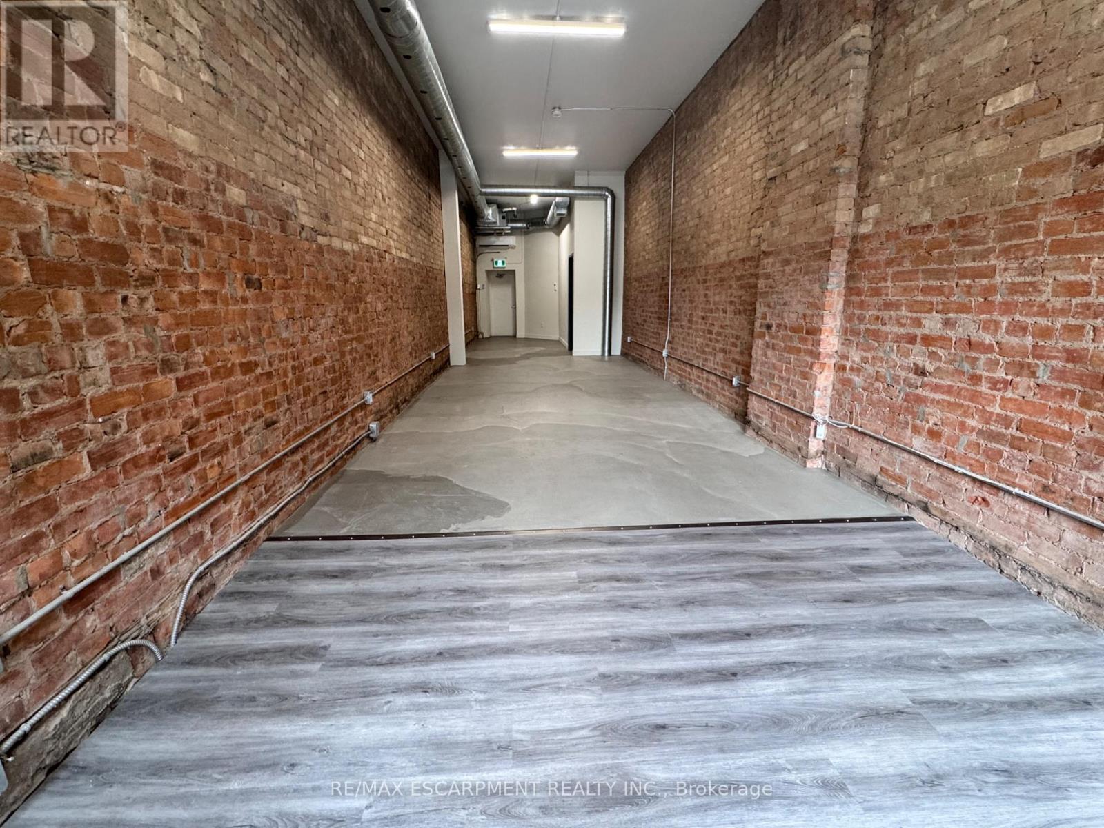 183 King Street E, Hamilton, Ontario  L8N 1B3 - Photo 9 - X12661486