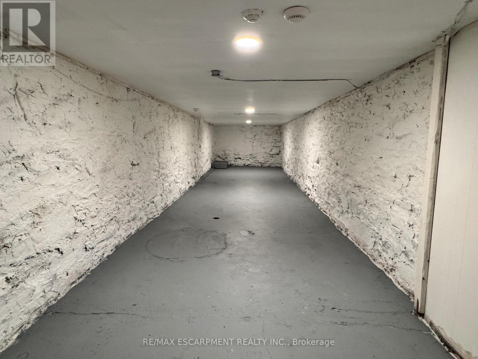 181 King Street, Hamilton, Ontario  L8N 1B3 - Photo 11 - X12661490