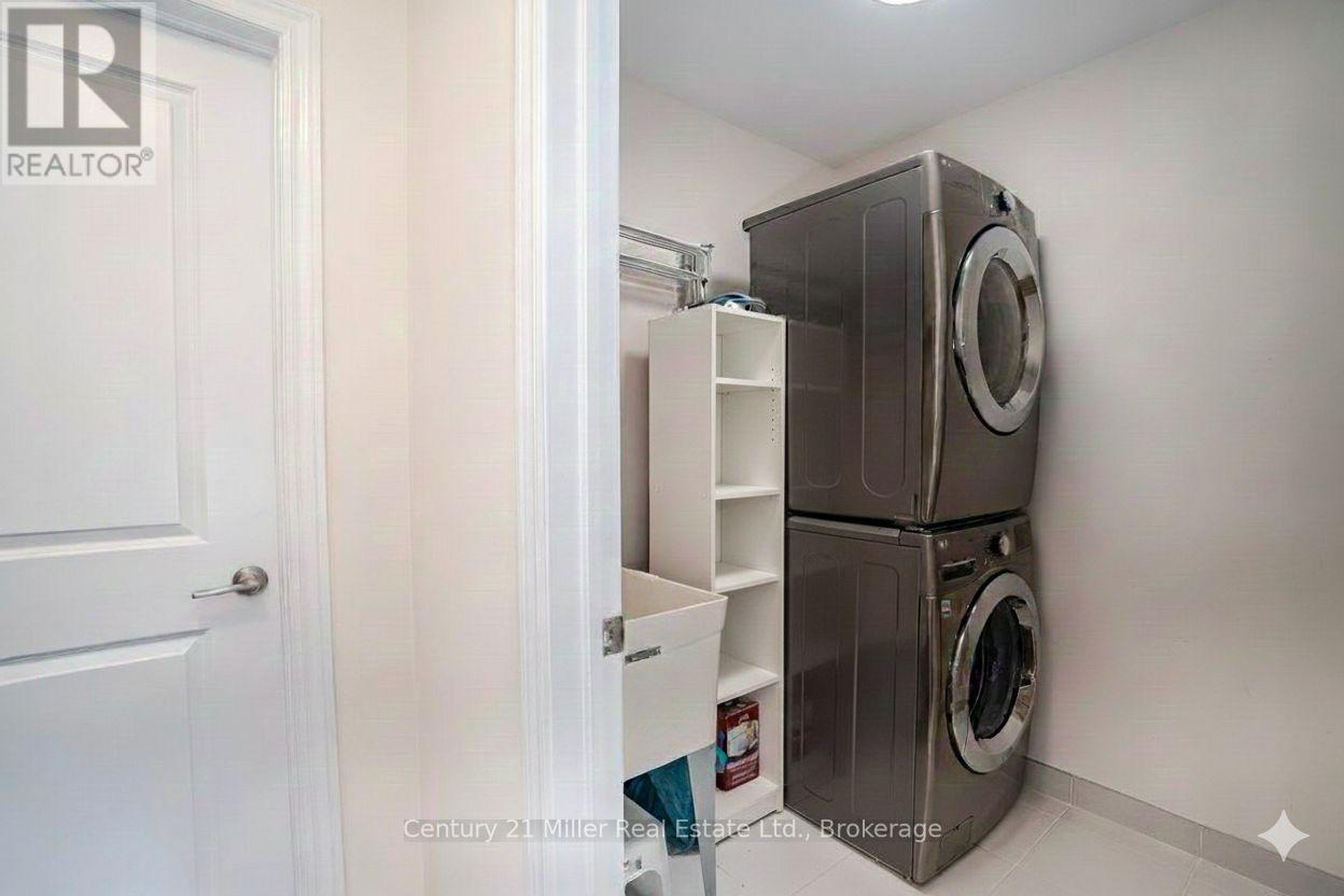 399 Threshing Mill Boulevard, Oakville, Ontario  L6H 0P5 - Photo 18 - W12661678