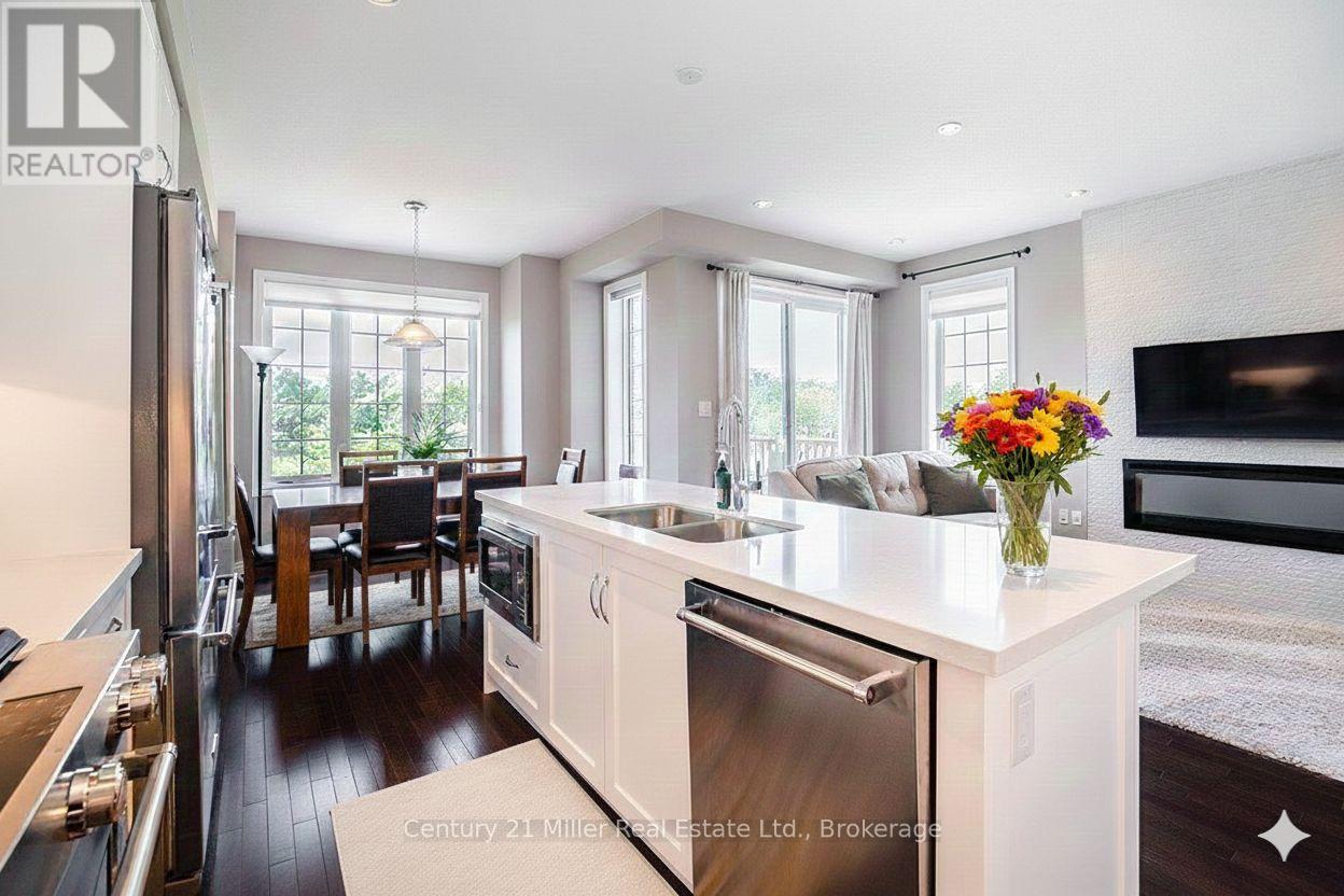 399 Threshing Mill Boulevard, Oakville, Ontario  L6H 0P5 - Photo 6 - W12661678