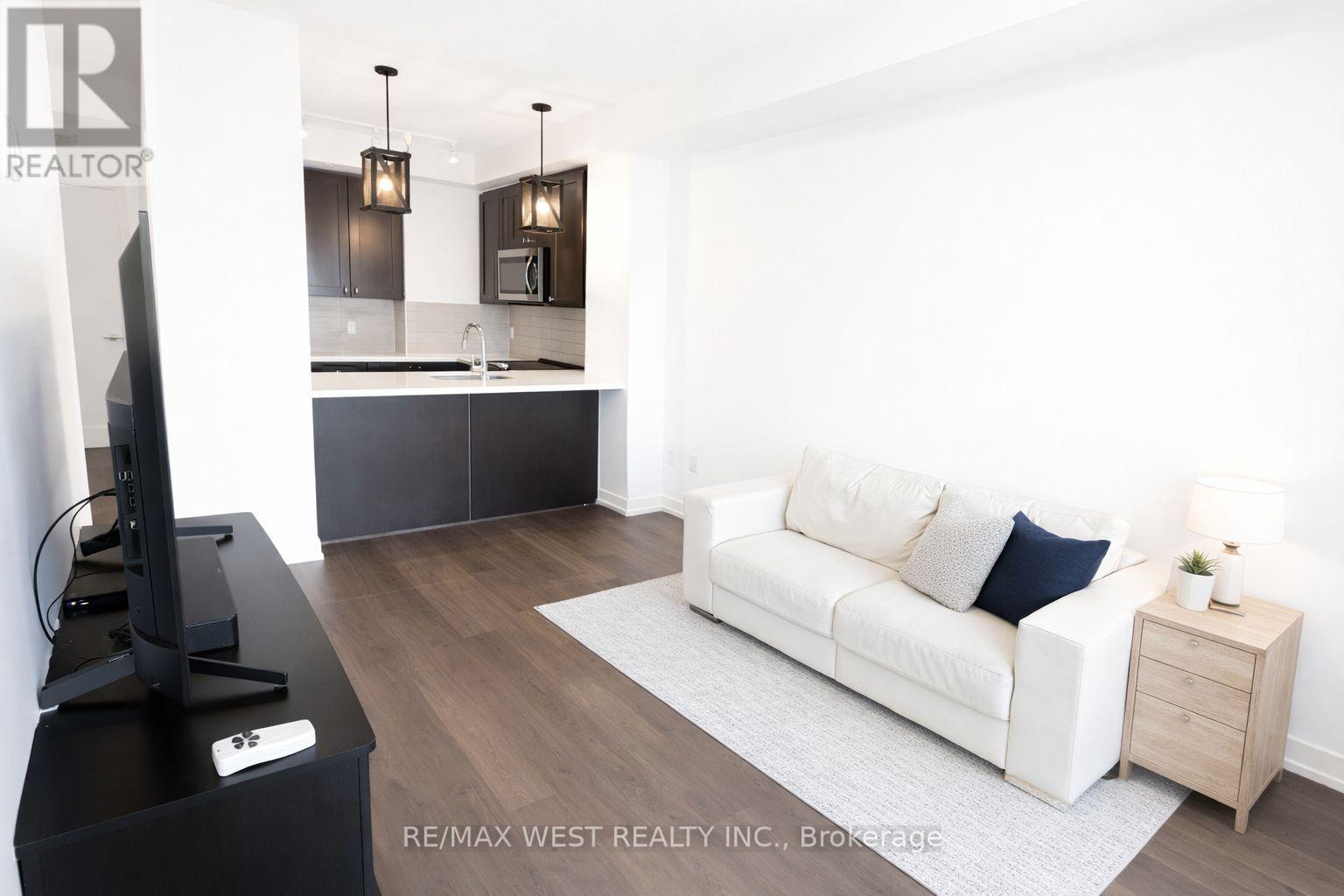 326 - 555 William Graham Drive, Aurora, Ontario  L4G 3L1 - Photo 10 - N12518624