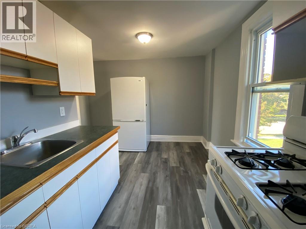 99 Dundas Street, Brantford, Ontario  N3R 1S4 - Photo 20 - 40776571