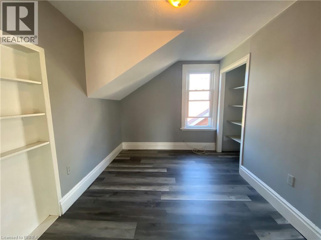 99 Dundas Street, Brantford, Ontario  N3R 1S4 - Photo 19 - 40776571
