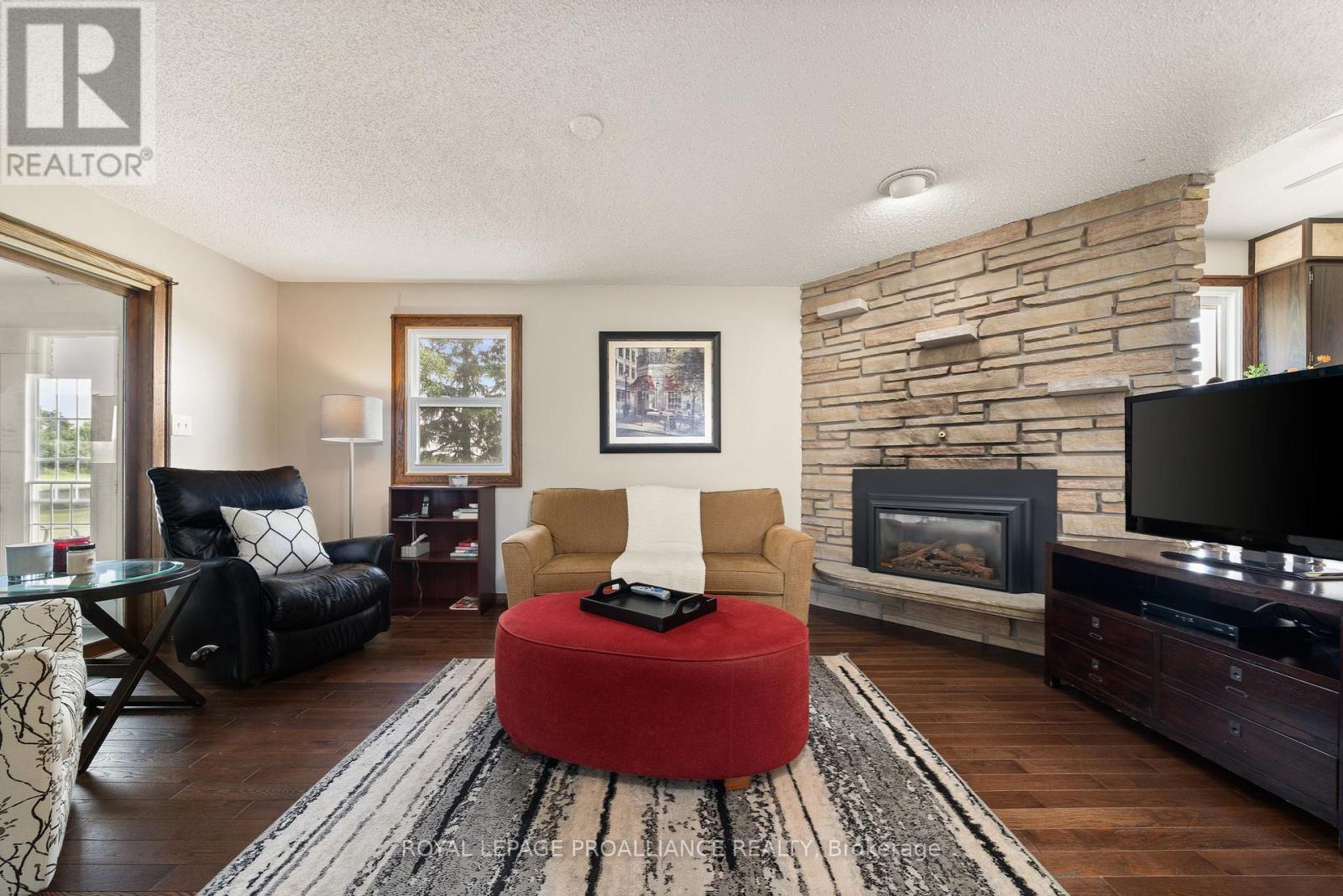 6864 Highway 62, Belleville, Ontario  K8N 0L7 - Photo 21 - X12661558