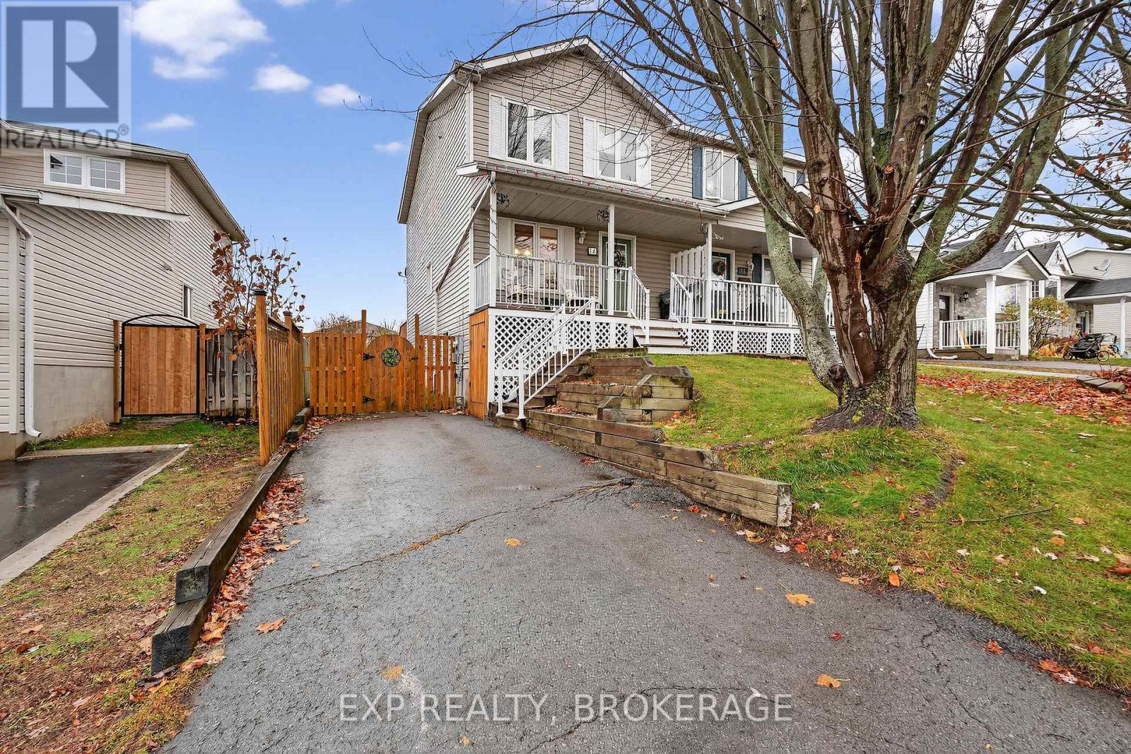 14 CLIFFORD STREET, Loyalist, Ontario