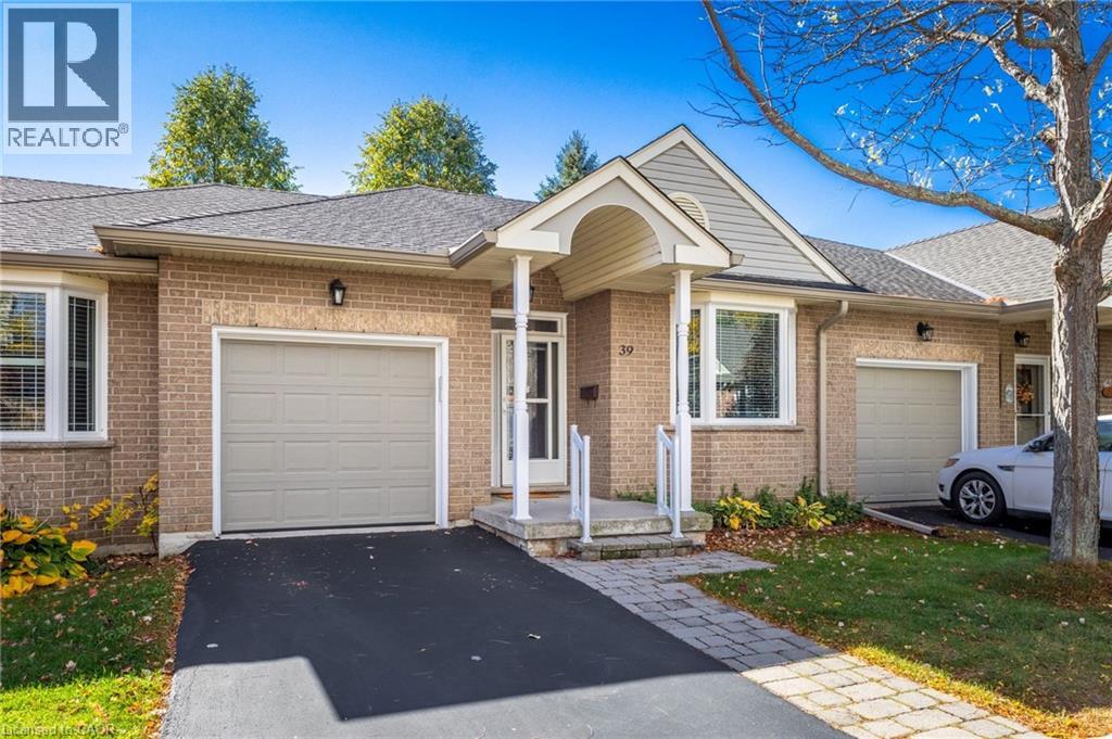 39 Bocce Drive, Mount Hope, Ontario  L0R 1W0 - Photo 2 - 40779995