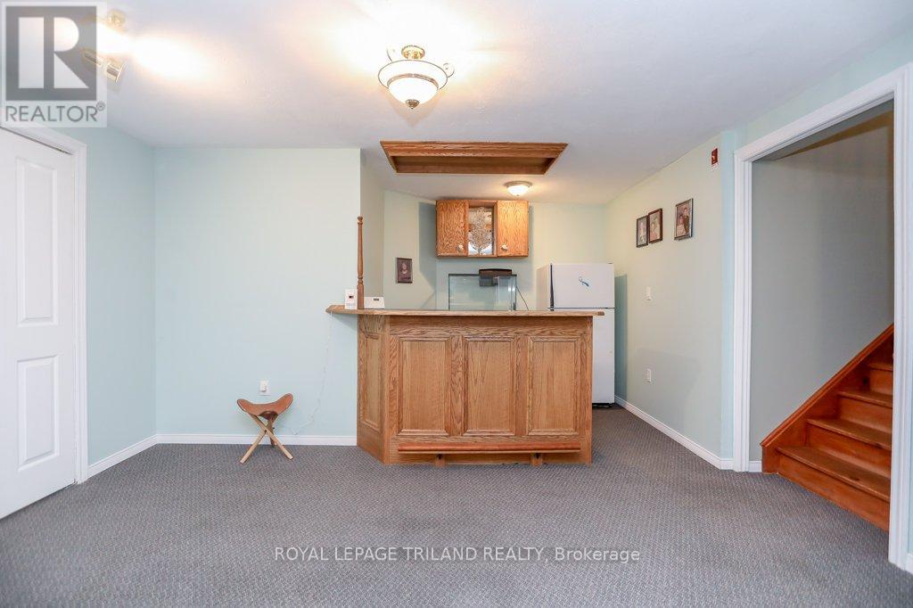 14 Poplar Street, Dutton/dunwich (Wallacetown), Ontario  N0L 2M0 - Photo 22 - X12661570