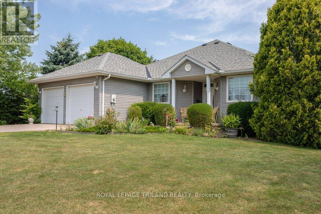 14 Poplar Street, Dutton/dunwich (Wallacetown), Ontario  N0L 2M0 - Photo 3 - X12661570