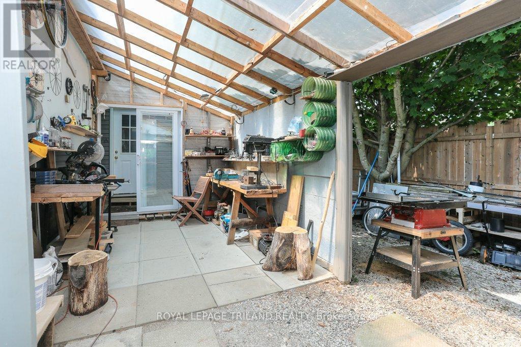 14 Poplar Street, Dutton/dunwich (Wallacetown), Ontario  N0L 2M0 - Photo 30 - X12661570