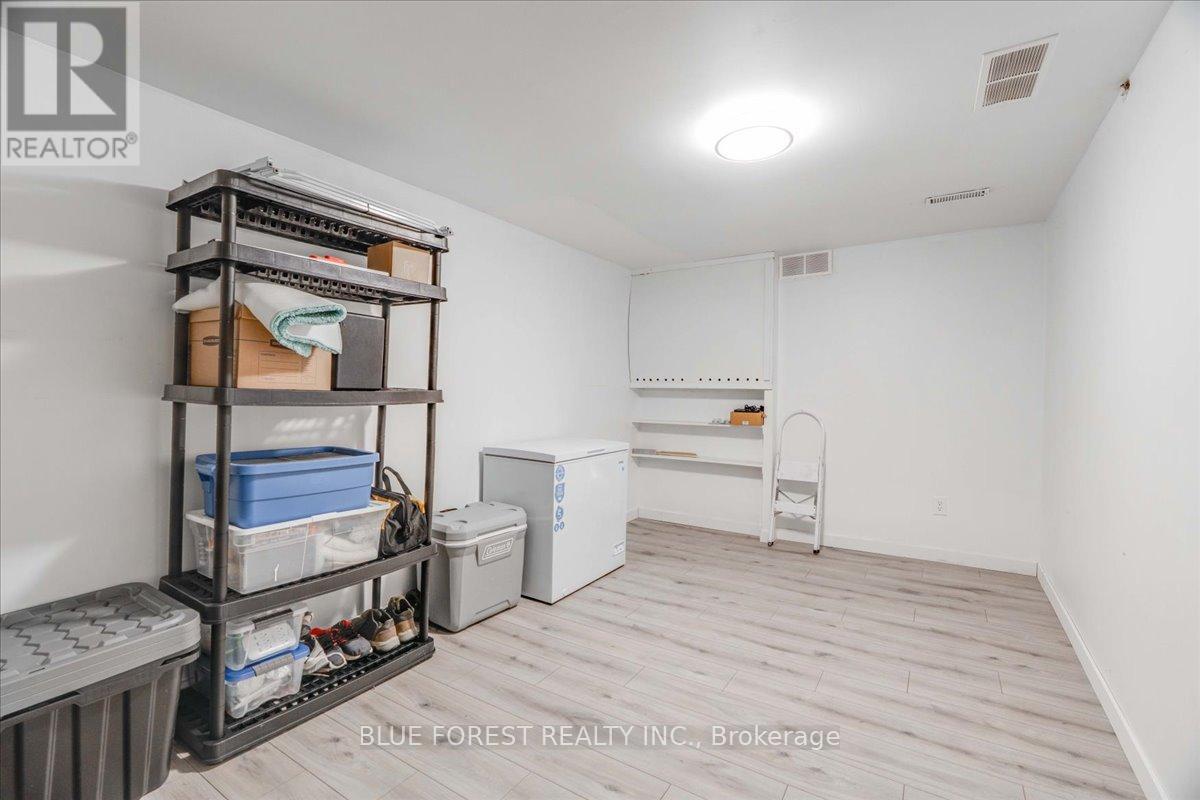 50 - 1460 Limberlost Road, London North, Ontario  N6G 2C6 - Photo 38 - X12661660