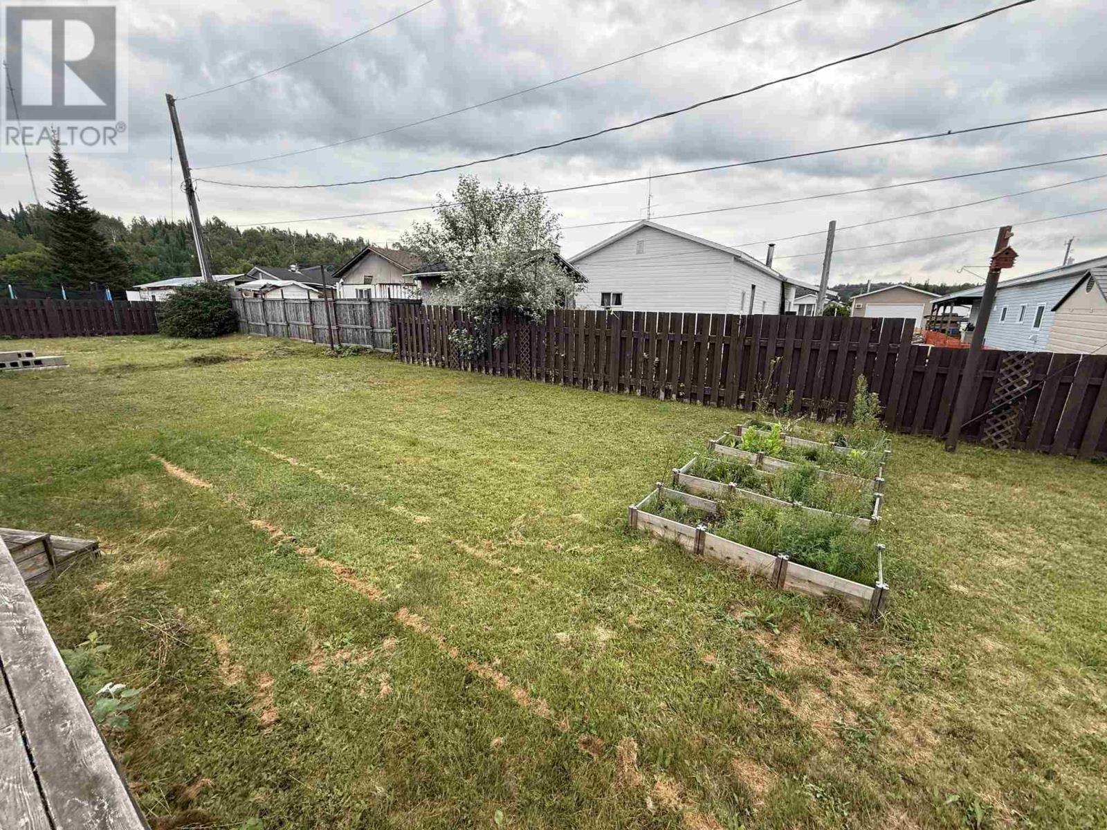 326 Rue Des Bouleaux, Dubreuilville, Ontario  P0S 1B0 - Photo 4 - SM260012