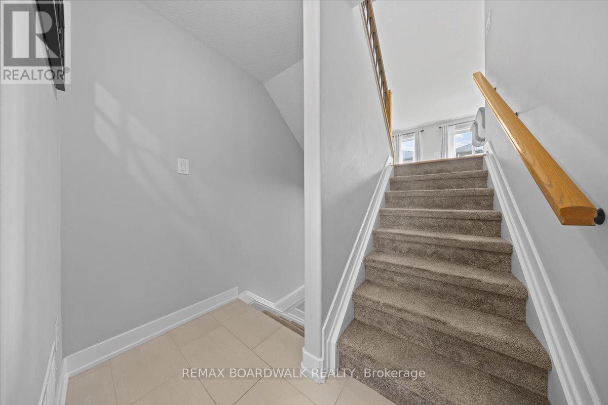 171 Ferrara Drive, Smiths Falls, Ontario  K7A 0A2 - Photo 4 - X12661626