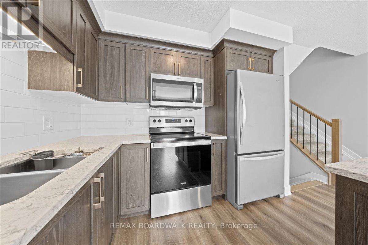 171 Ferrara Drive, Smiths Falls, Ontario  K7A 0A2 - Photo 9 - X12661626