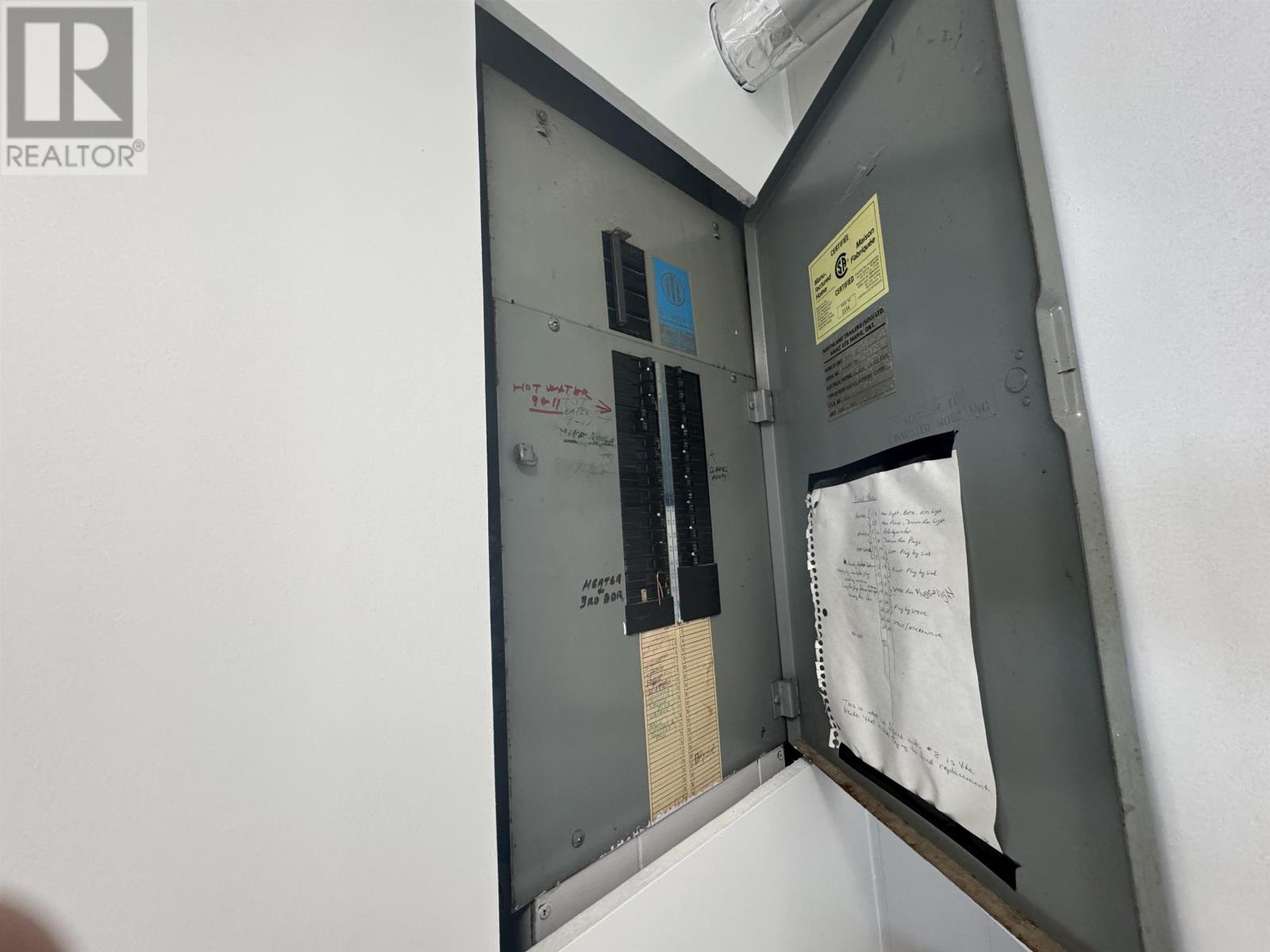 49 Otter Ave, Manitouwadge, Ontario  P0T 2C0 - Photo 21 - TB252485