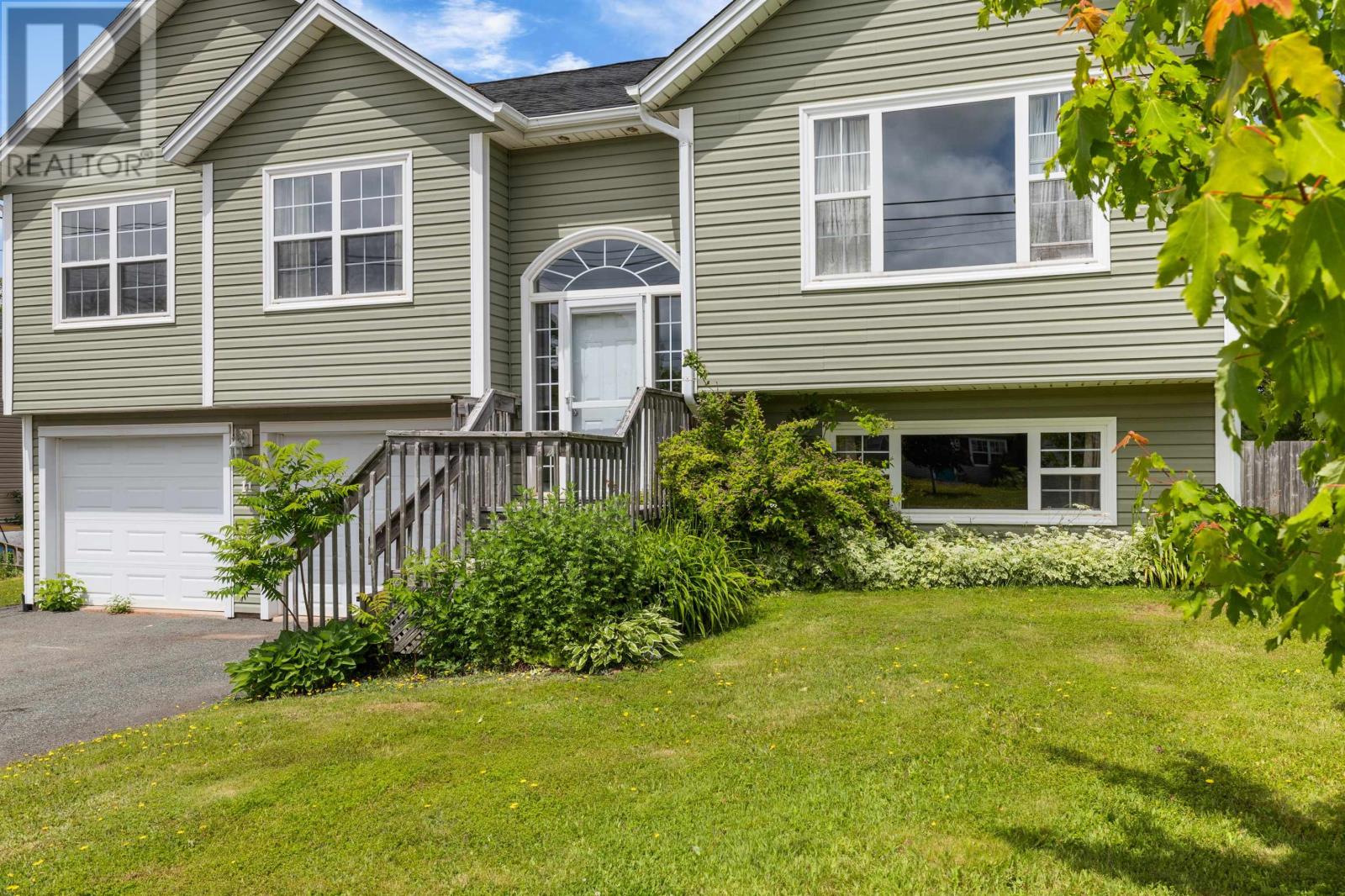 11 Parent Street, Charlottetown, Prince Edward Island  C1C 1R3 - Photo 3 - 202600146