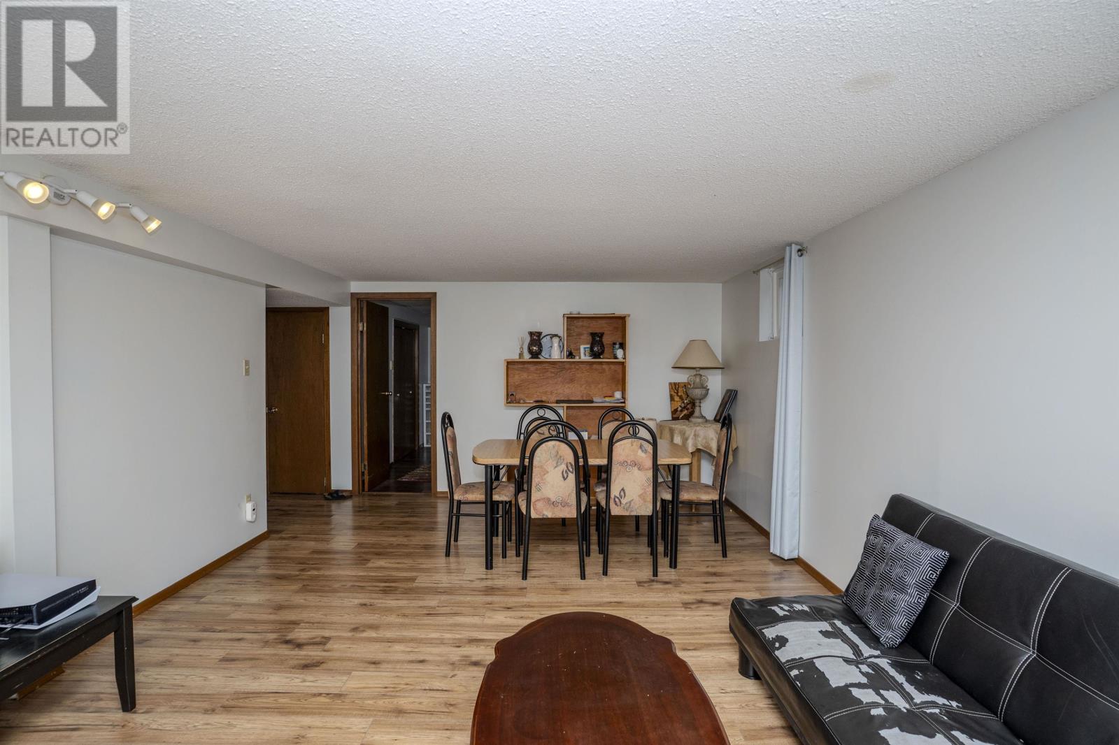 807 Superior Ave, Thunder  Bay, Ontario  P7A 6K3 - Photo 22 - TB253651