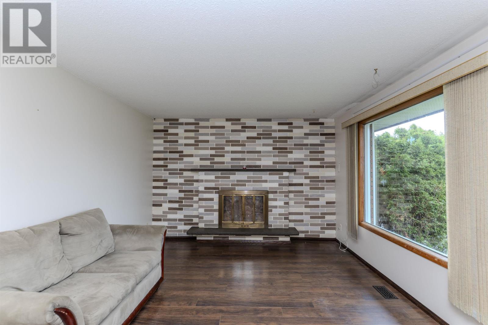 807 Superior Ave, Thunder  Bay, Ontario  P7A 6K3 - Photo 5 - TB253651