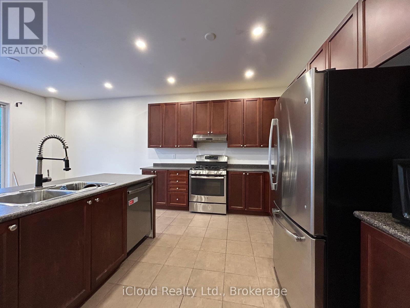 2381 Secreto Drive, Oshawa (Windfields), Ontario  L1H 7K4 - Photo 10 - E12659444