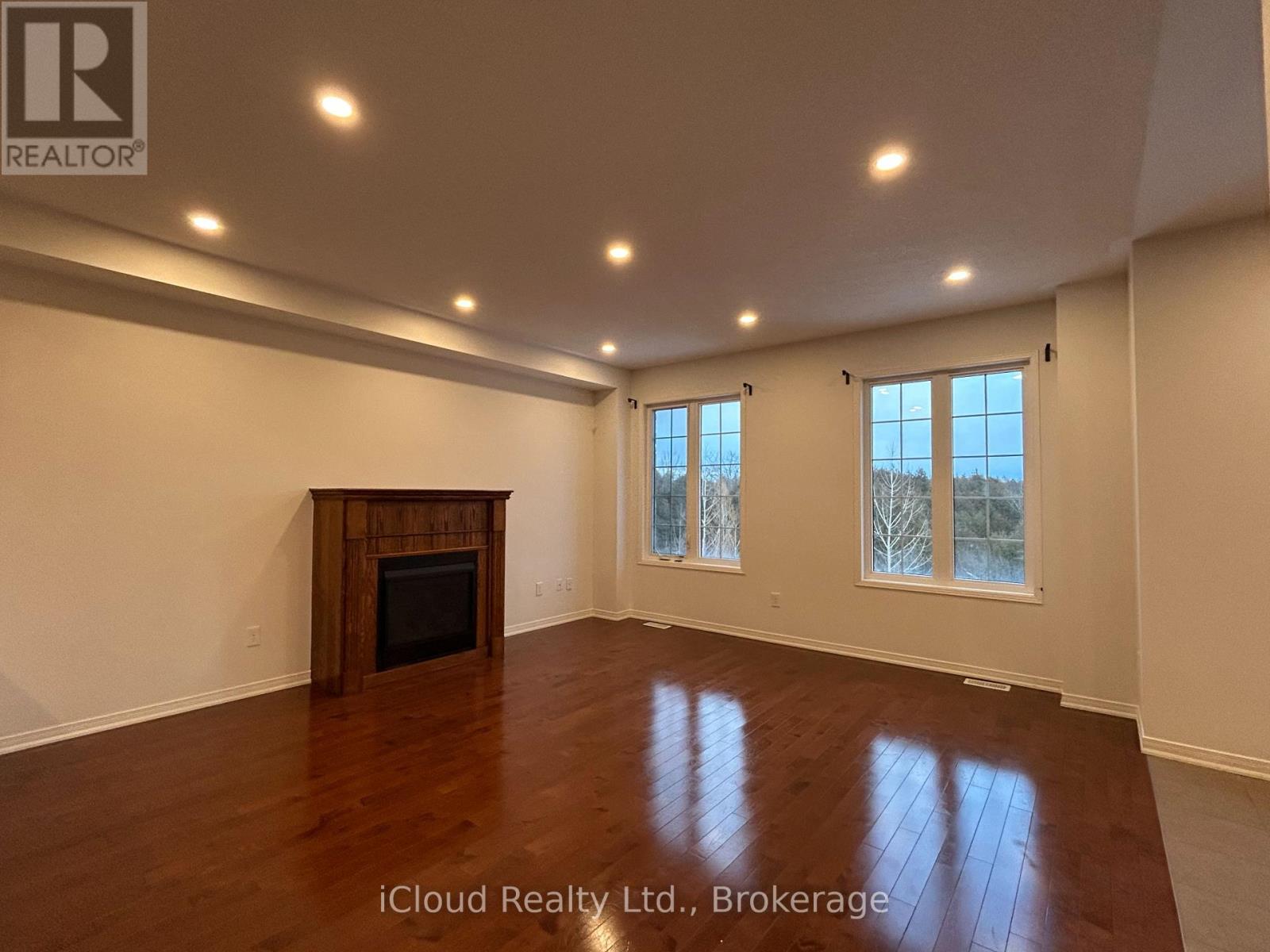 2381 Secreto Drive, Oshawa (Windfields), Ontario  L1H 7K4 - Photo 5 - E12659444