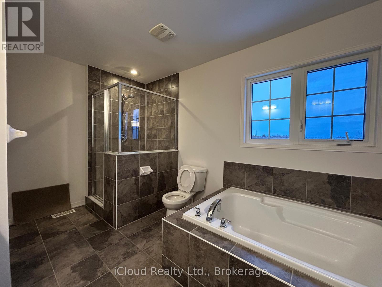 2381 Secreto Drive, Oshawa (Windfields), Ontario  L1H 7K4 - Photo 18 - E12659444