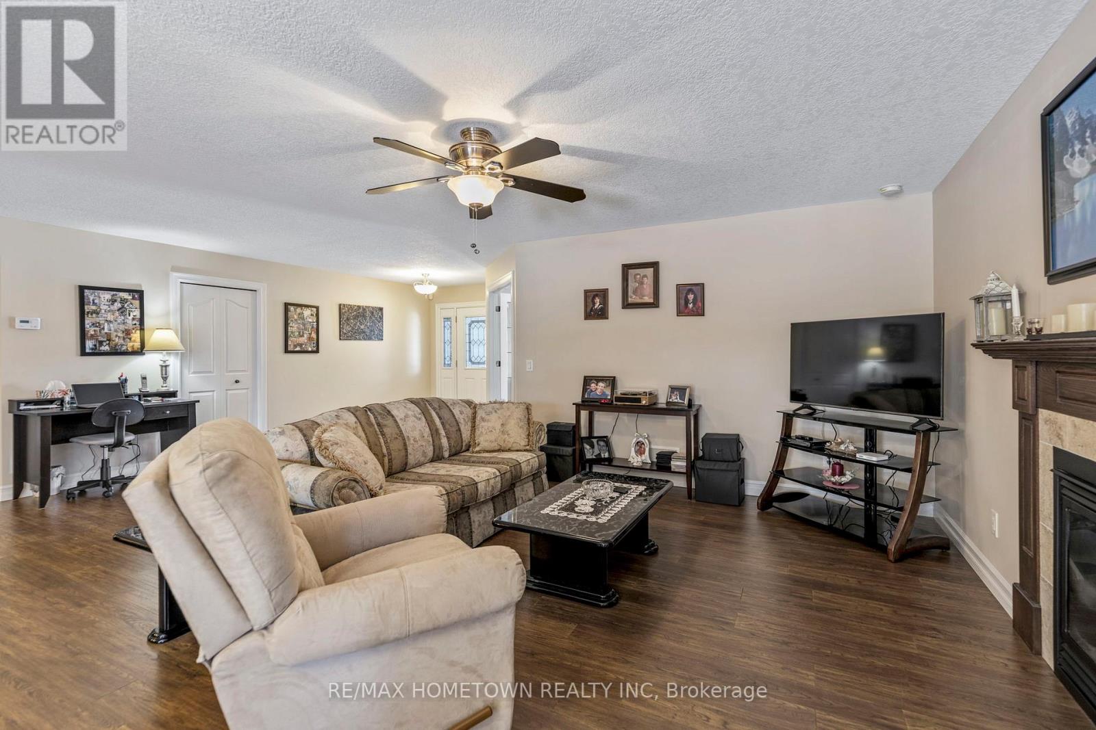 1124 Mcclure Crescent, Brockville, Ontario  K6V 0B6 - Photo 11 - X12661652