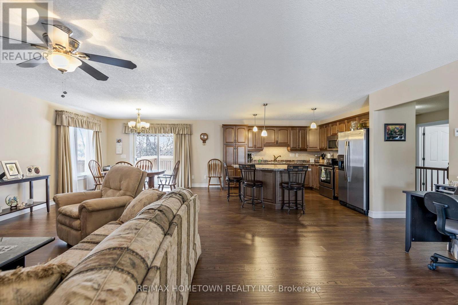 1124 Mcclure Crescent, Brockville, Ontario  K6V 0B6 - Photo 13 - X12661652