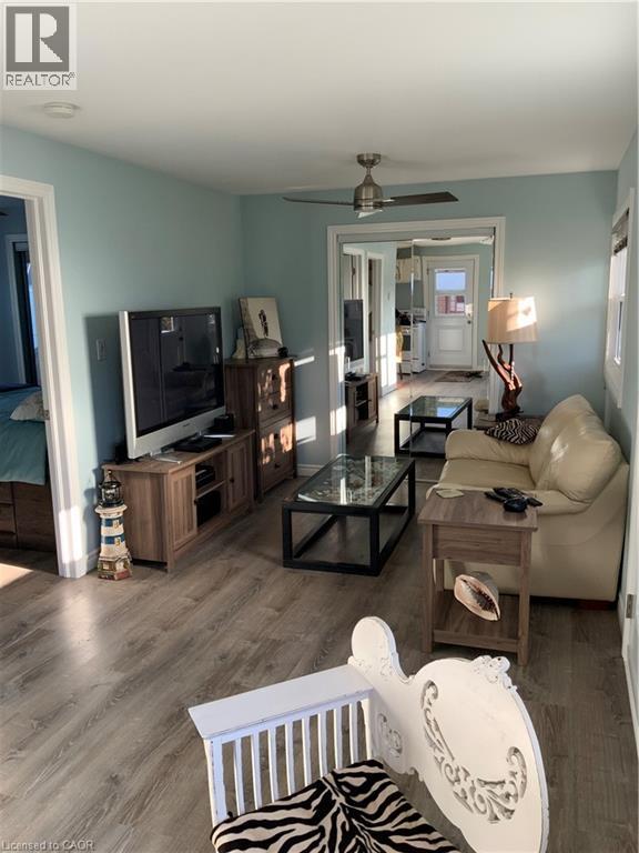 25 First Avenue, Long Point, Ontario  N0E 1M0 - Photo 9 - 40785002