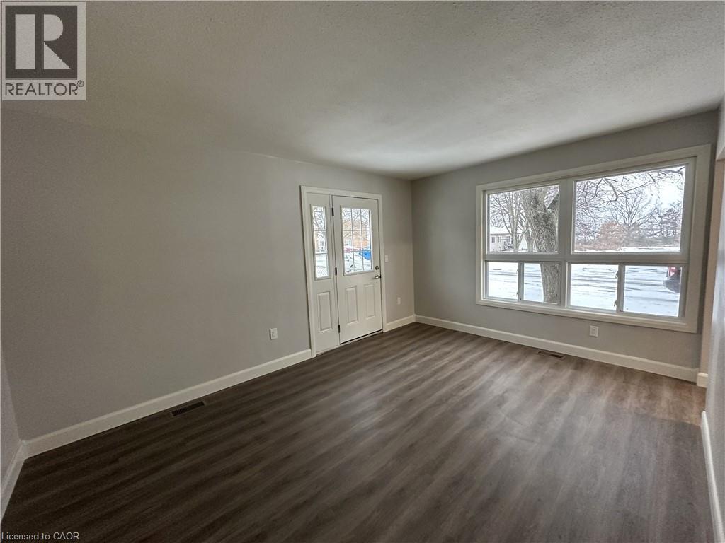 655 Gibralter Street, Delhi, Ontario  N4B 2H6 - Photo 9 - 40793223