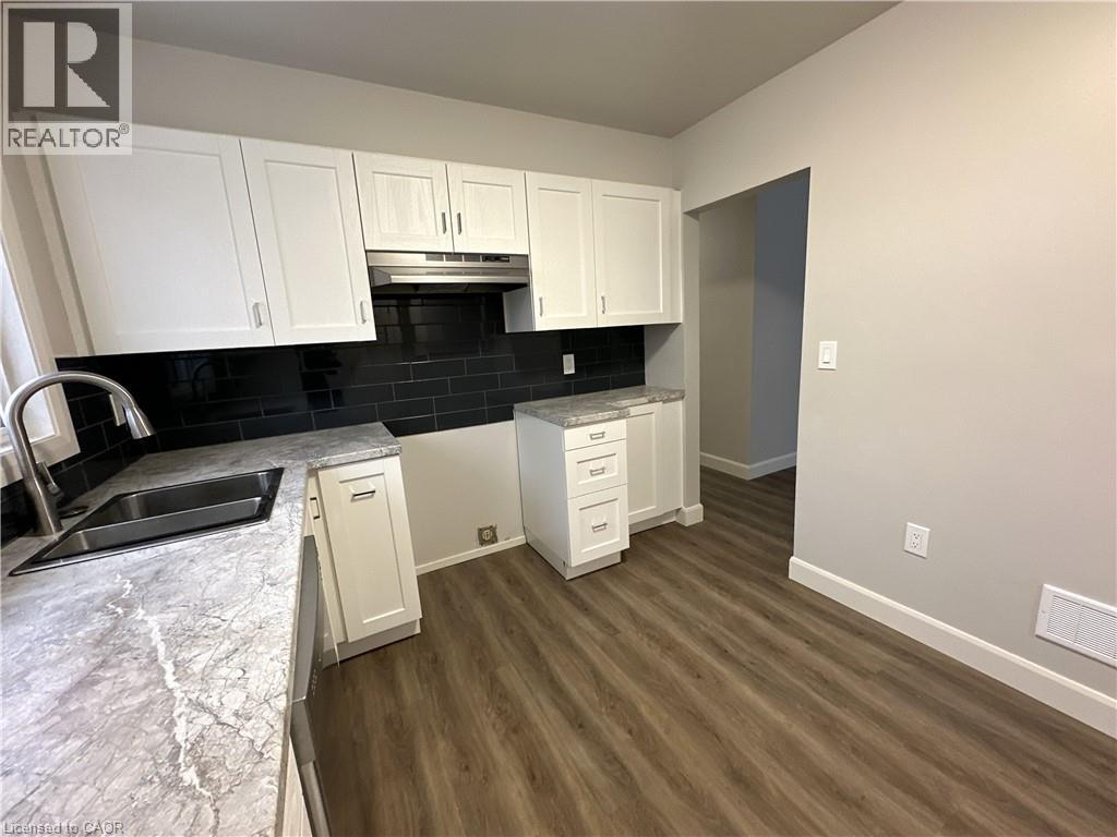 655 Gibralter Street, Delhi, Ontario  N4B 2H6 - Photo 17 - 40793223