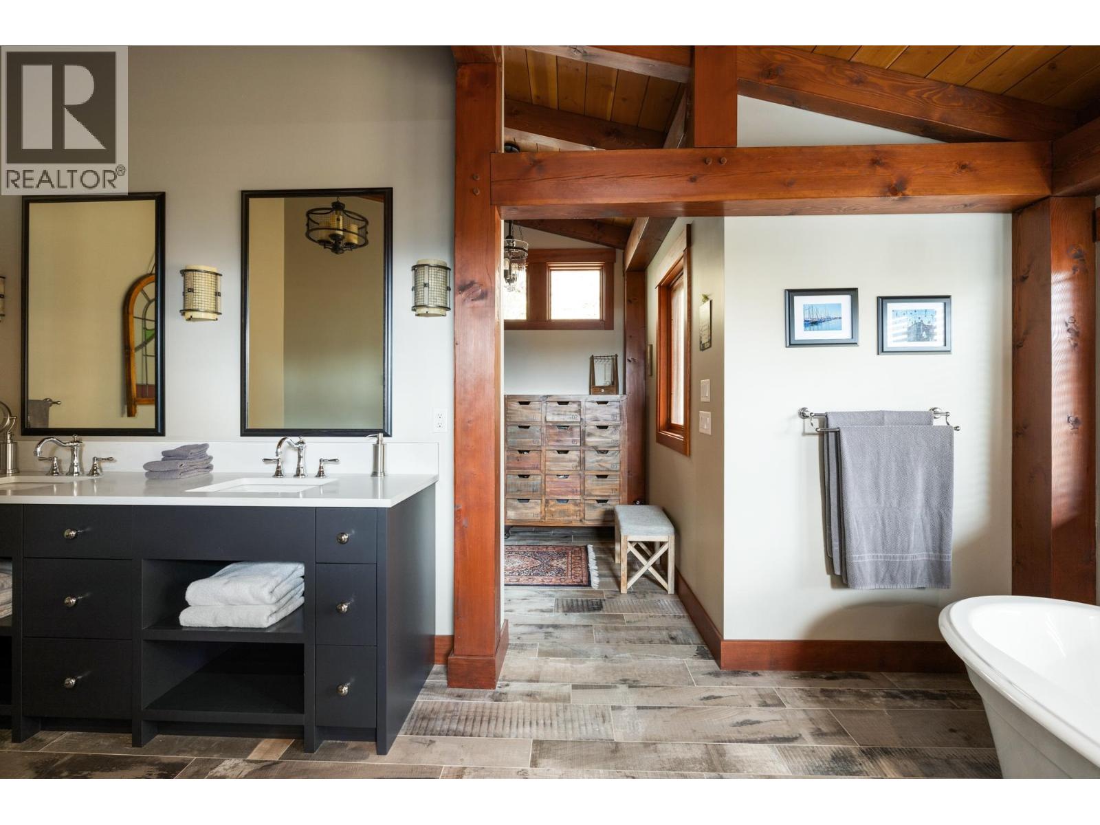 800 Taylor Road, Bowen Island, British Columbia  V0N 1G1 - Photo 18 - R3061736