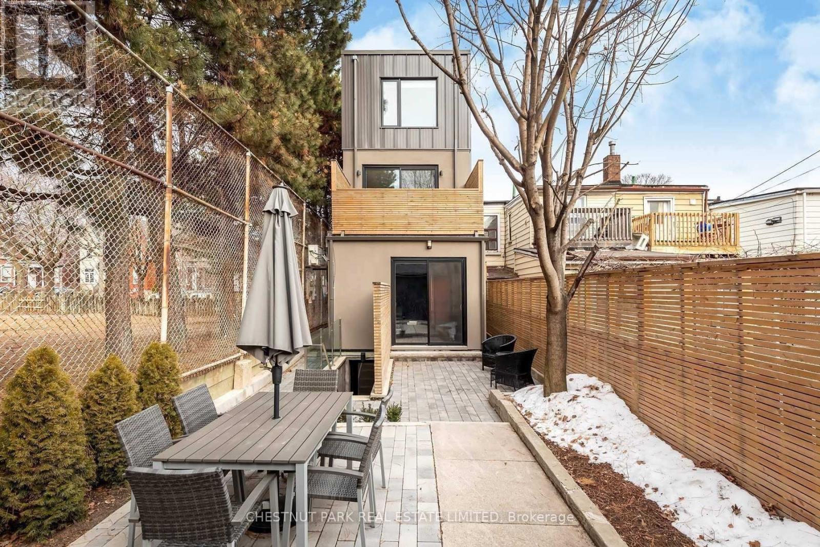 C - 132 Shaw Street, Toronto, Ontario  M6J 2W5 - Photo 2 - C12661578