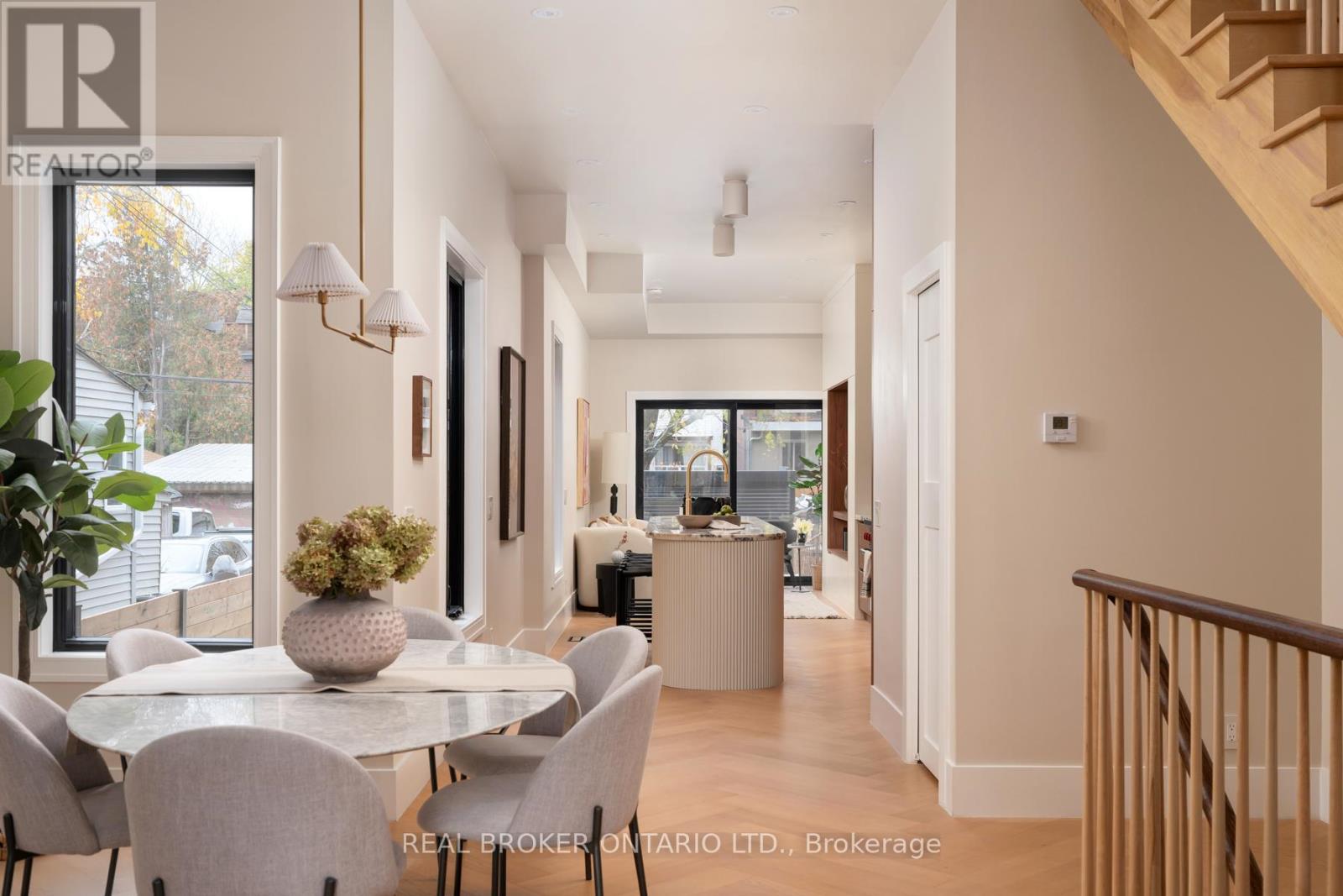 256 Major Street, Toronto, Ontario  M5S 2L6 - Photo 10 - C12661596