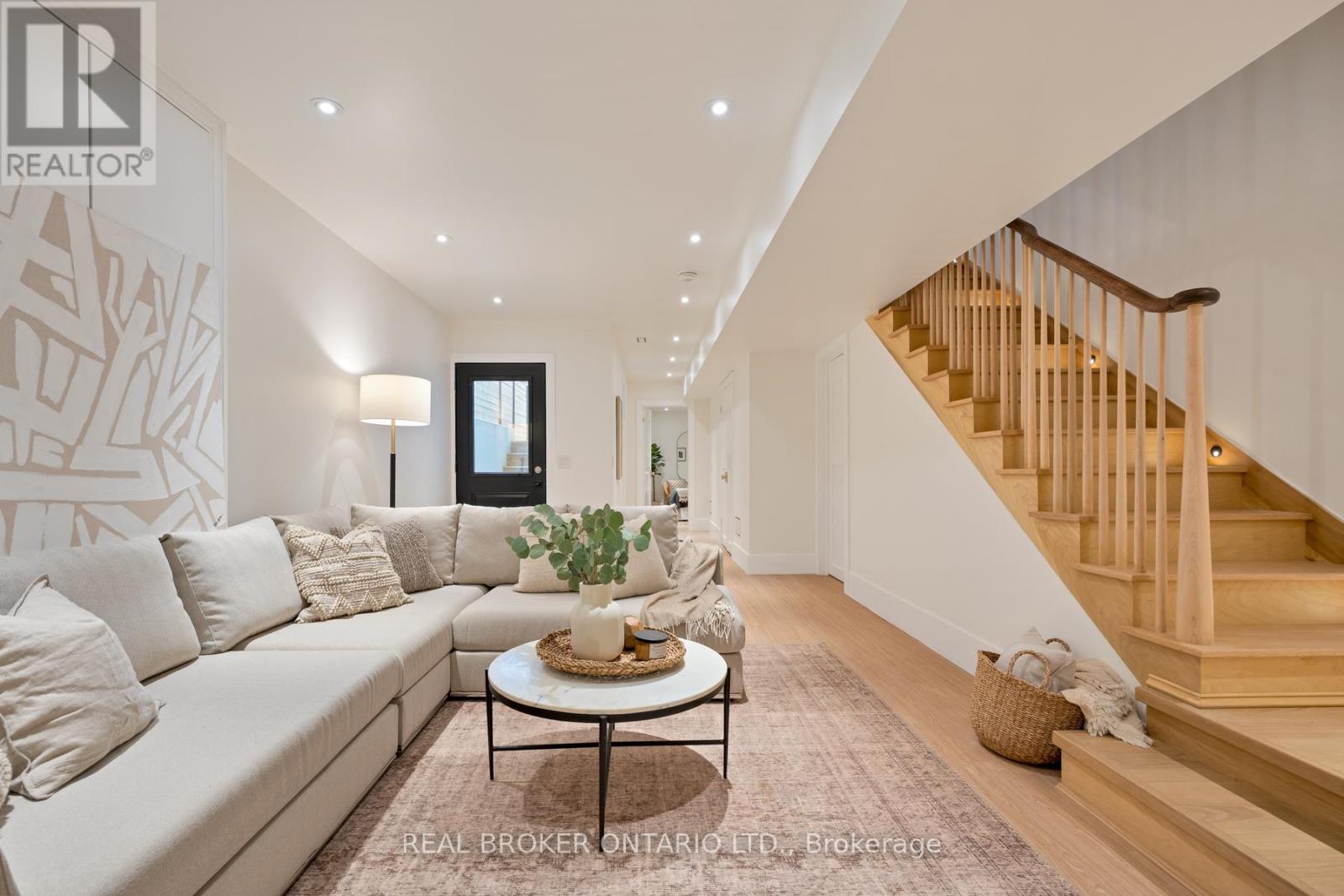 256 Major Street, Toronto, Ontario  M5S 2L6 - Photo 35 - C12661596