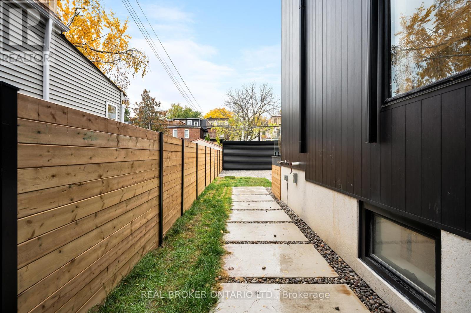 256 Major Street, Toronto, Ontario  M5S 2L6 - Photo 39 - C12661596