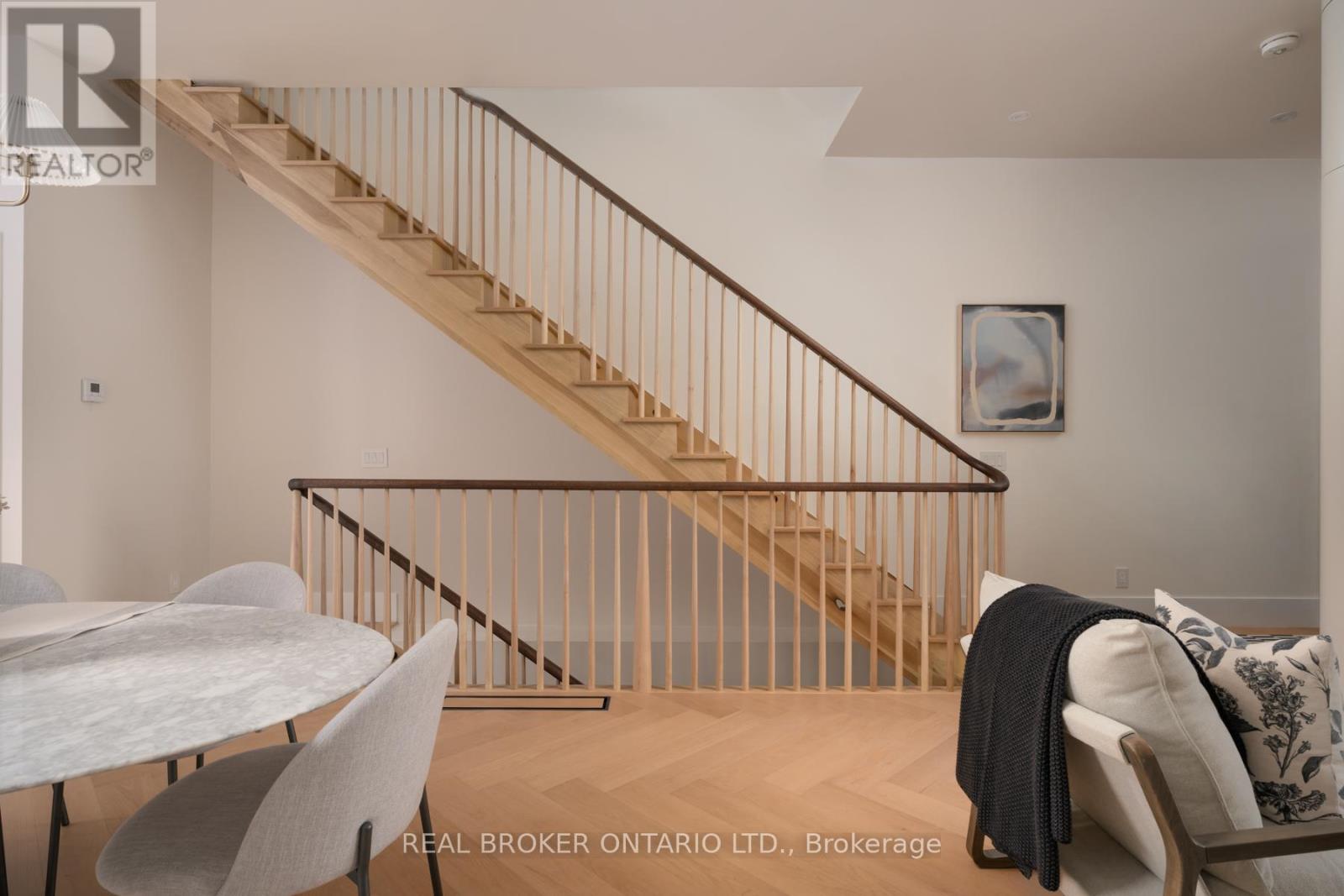 256 Major Street, Toronto, Ontario  M5S 2L6 - Photo 7 - C12661596