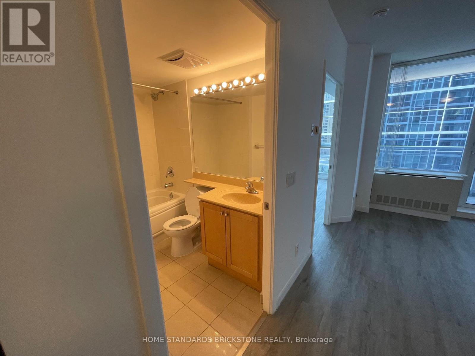 1510 - 4978 Yonge Street, Toronto, Ontario  M2N 7G8 - Photo 20 - C12661680