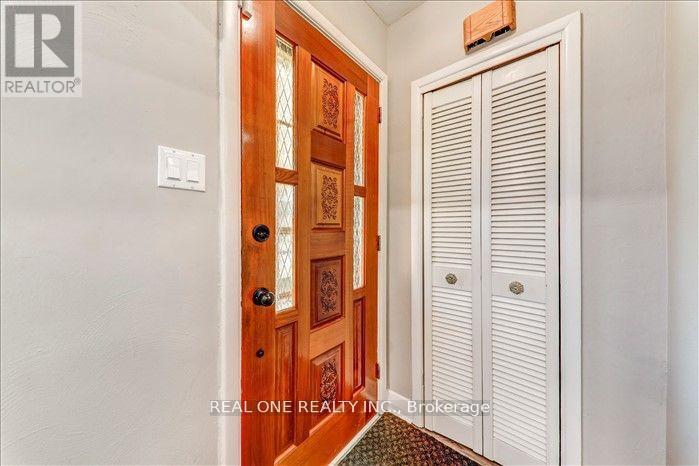 164 Ellington Drive, Toronto, Ontario  M1R 3Y3 - Photo 3 - E12661694